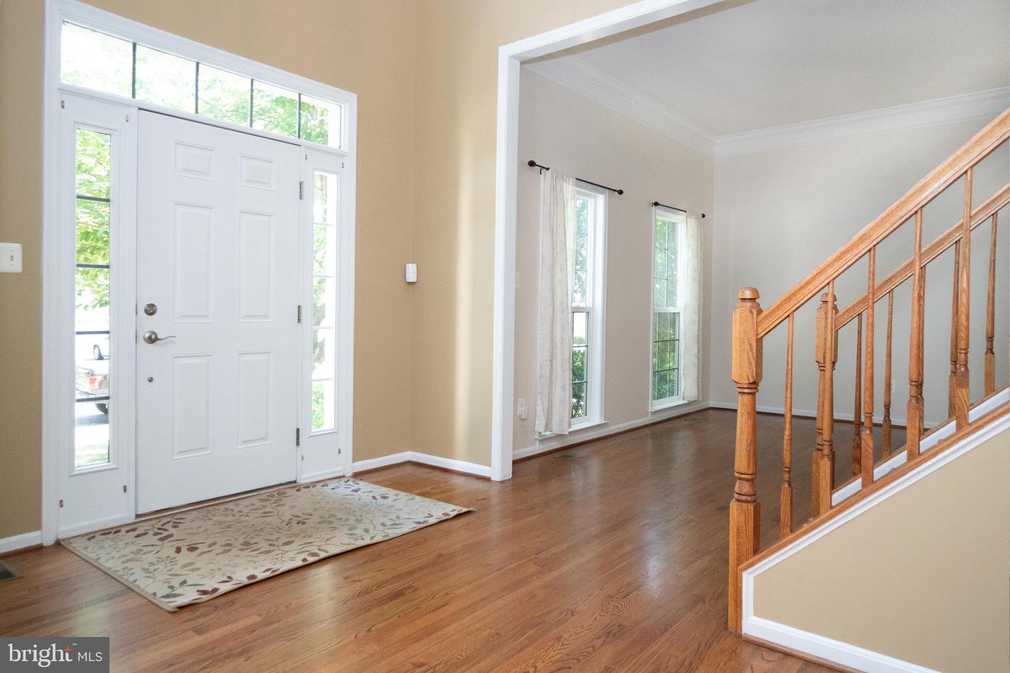 5662 CARIBBEAN CT, HAYMARKET, Virginia 20169, 5 Bedrooms Bedrooms, ,4 BathroomsBathrooms,Residential,For sale,5662 CARIBBEAN CT,VAPW2102622 MLS # VAPW2102622