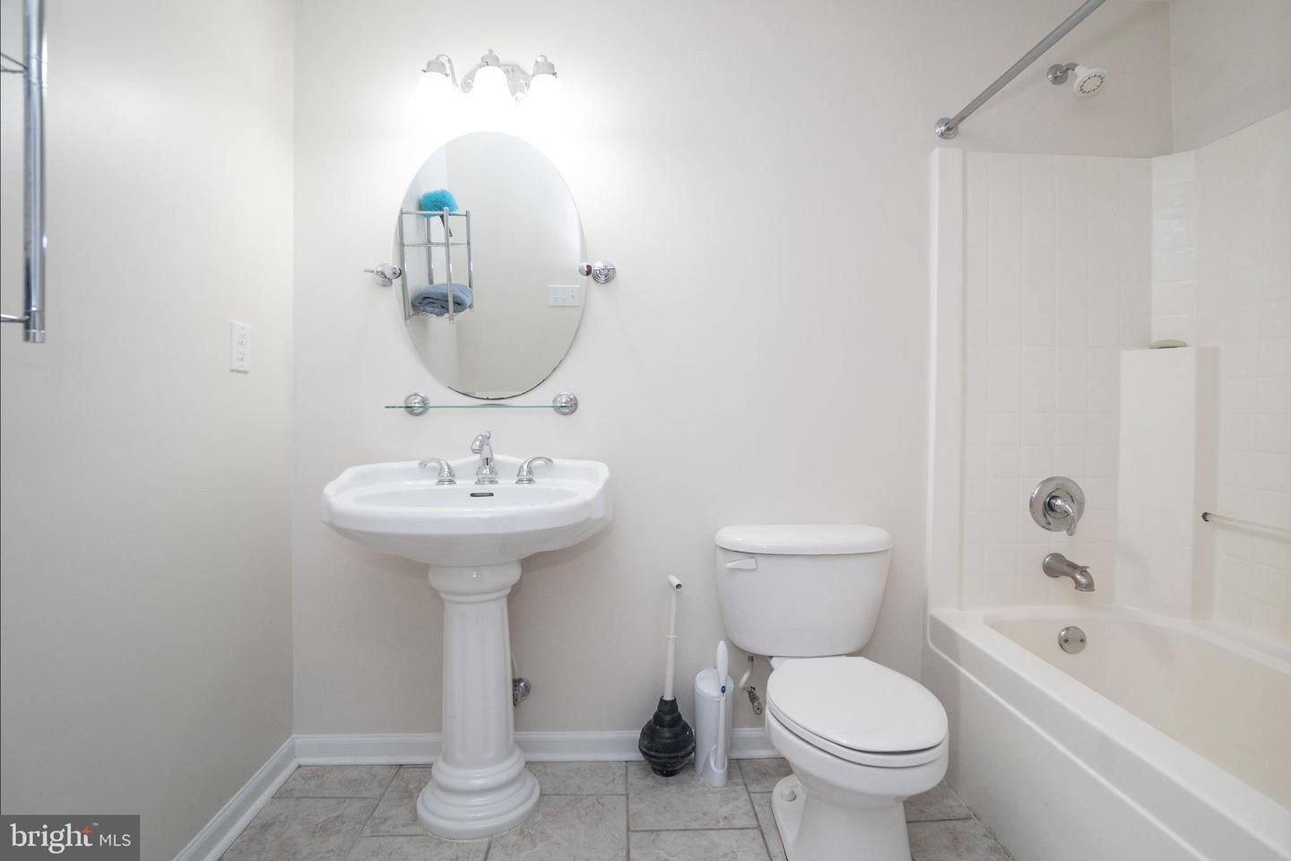 5662 CARIBBEAN CT, HAYMARKET, Virginia 20169, 5 Bedrooms Bedrooms, ,4 BathroomsBathrooms,Residential,For sale,5662 CARIBBEAN CT,VAPW2102622 MLS # VAPW2102622