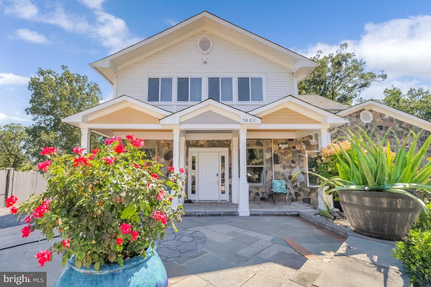 7601 BULL RUN RD, MANASSAS, Virginia 20111, 7 Bedrooms Bedrooms, ,3 BathroomsBathrooms,Residential,For sale,7601 BULL RUN RD,VAPW2103642 MLS # VAPW2103642
