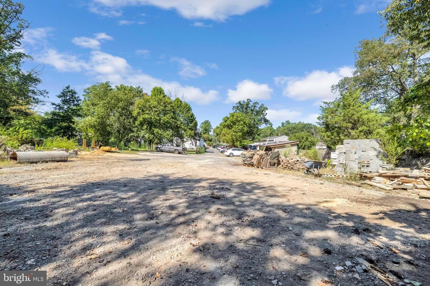 7601 BULL RUN RD, MANASSAS, Virginia 20111, 7 Bedrooms Bedrooms, ,3 BathroomsBathrooms,Residential,For sale,7601 BULL RUN RD,VAPW2103642 MLS # VAPW2103642