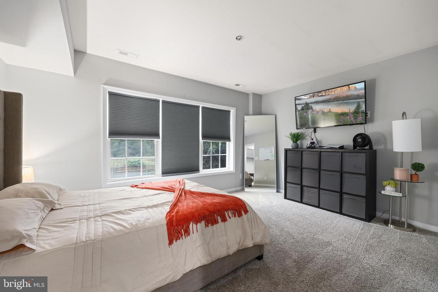 11917 LEGACY WOODS DR, FREDERICKSBURG, Virginia 22407, 5 Bedrooms Bedrooms, ,3 BathroomsBathrooms,Residential,For sale,11917 LEGACY WOODS DR,VASP2036452 MLS # VASP2036452