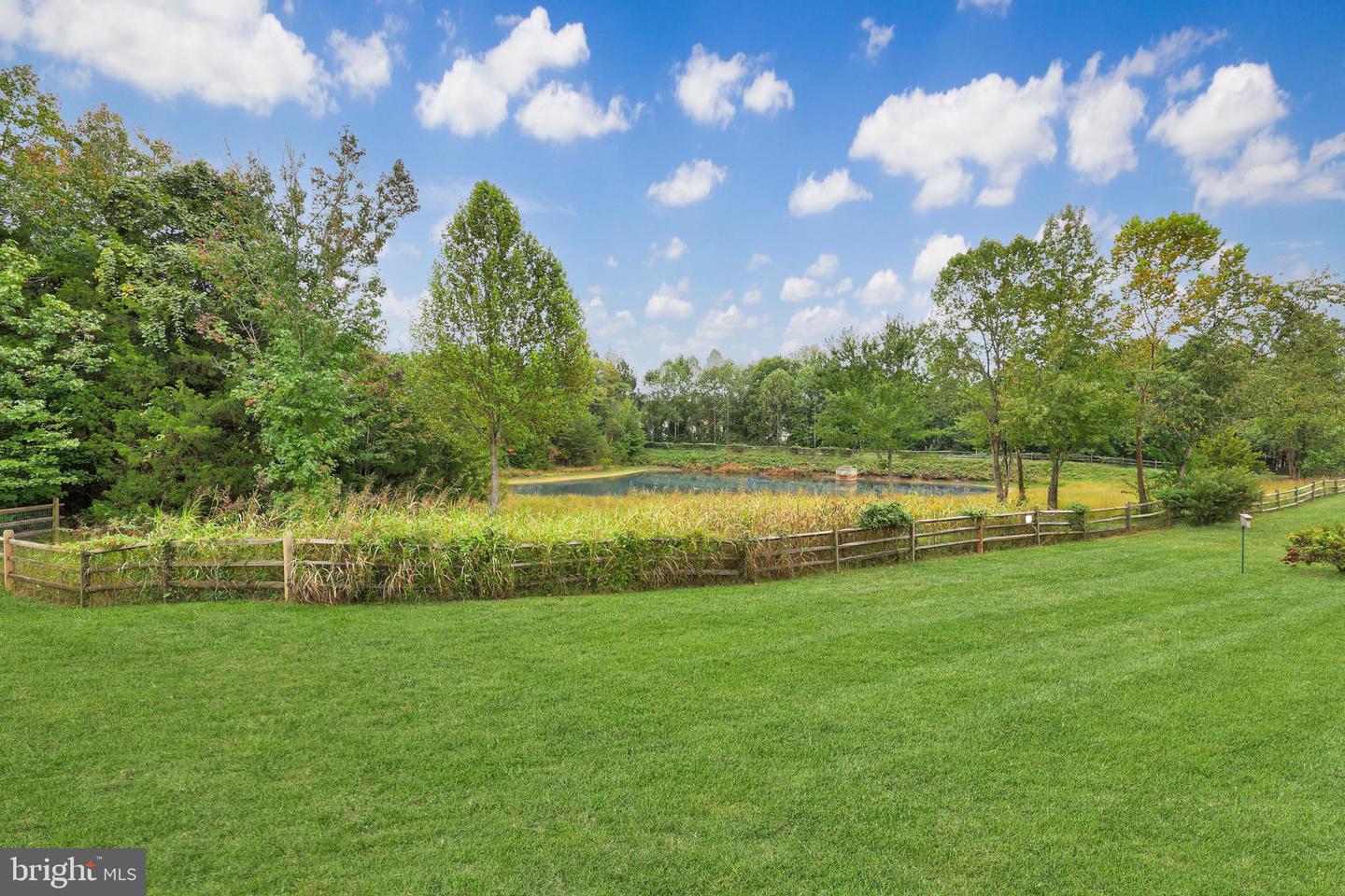 11917 LEGACY WOODS DR, FREDERICKSBURG, Virginia 22407, 5 Bedrooms Bedrooms, ,3 BathroomsBathrooms,Residential,For sale,11917 LEGACY WOODS DR,VASP2036452 MLS # VASP2036452