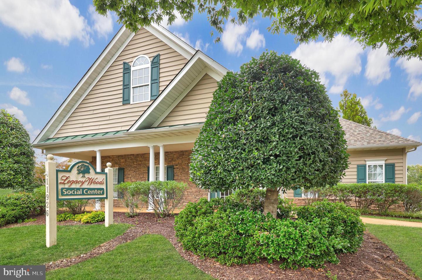 11917 LEGACY WOODS DR, FREDERICKSBURG, Virginia 22407, 5 Bedrooms Bedrooms, ,3 BathroomsBathrooms,Residential,For sale,11917 LEGACY WOODS DR,VASP2036452 MLS # VASP2036452