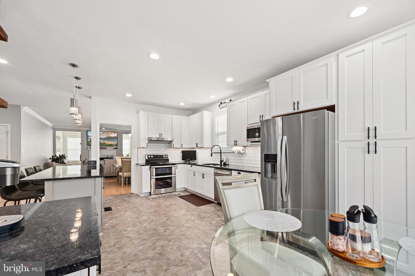 11917 LEGACY WOODS DR, FREDERICKSBURG, Virginia 22407, 5 Bedrooms Bedrooms, ,3 BathroomsBathrooms,Residential,For sale,11917 LEGACY WOODS DR,VASP2036452 MLS # VASP2036452