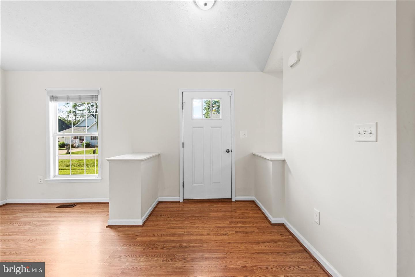 310 3RD ST, COLONIAL BEACH, Virginia 22443, 3 Bedrooms Bedrooms, ,2 BathroomsBathrooms,Residential,For sale,310 3RD ST,VAWE2009814 MLS # VAWE2009814