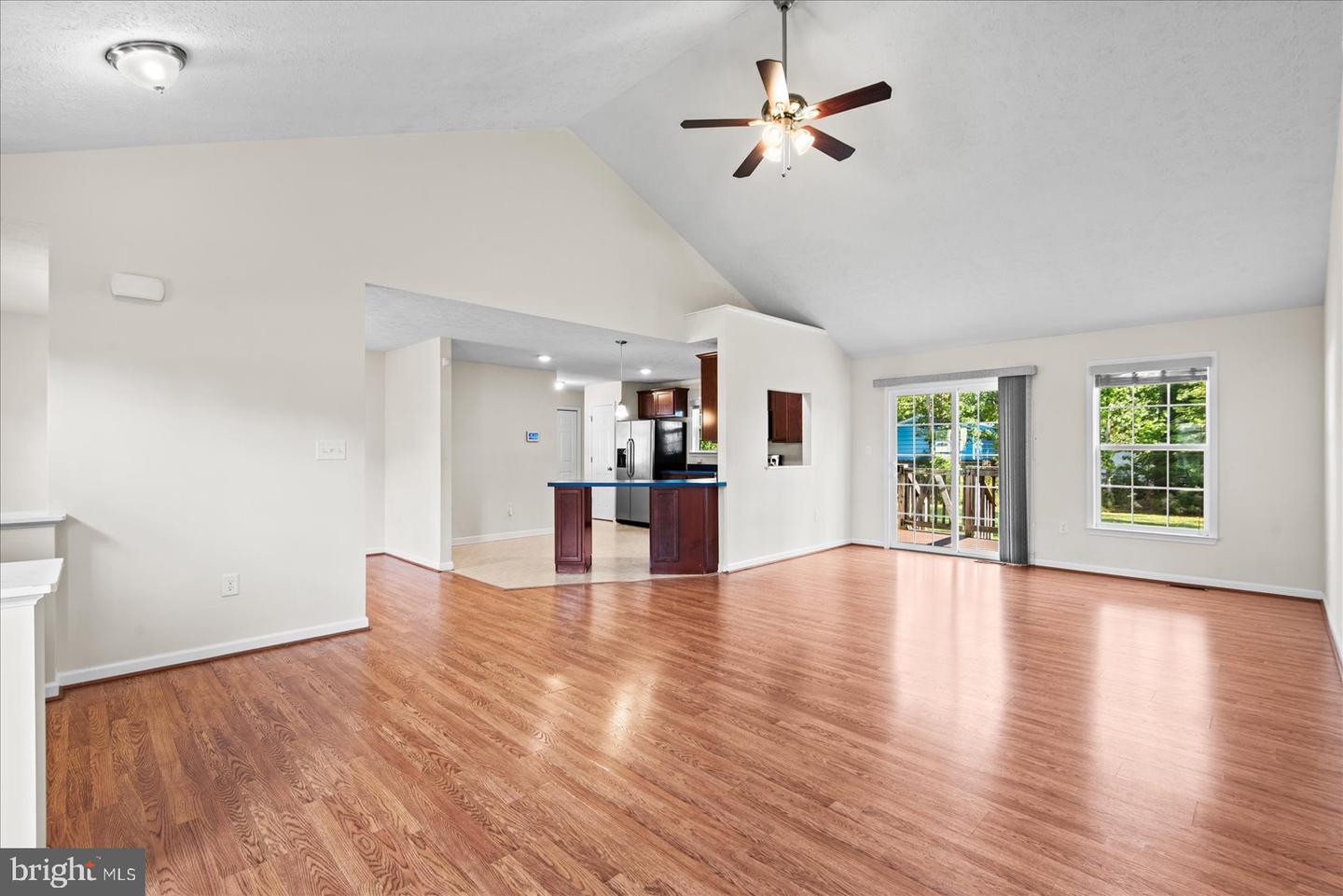 310 3RD ST, COLONIAL BEACH, Virginia 22443, 3 Bedrooms Bedrooms, ,2 BathroomsBathrooms,Residential,For sale,310 3RD ST,VAWE2009814 MLS # VAWE2009814