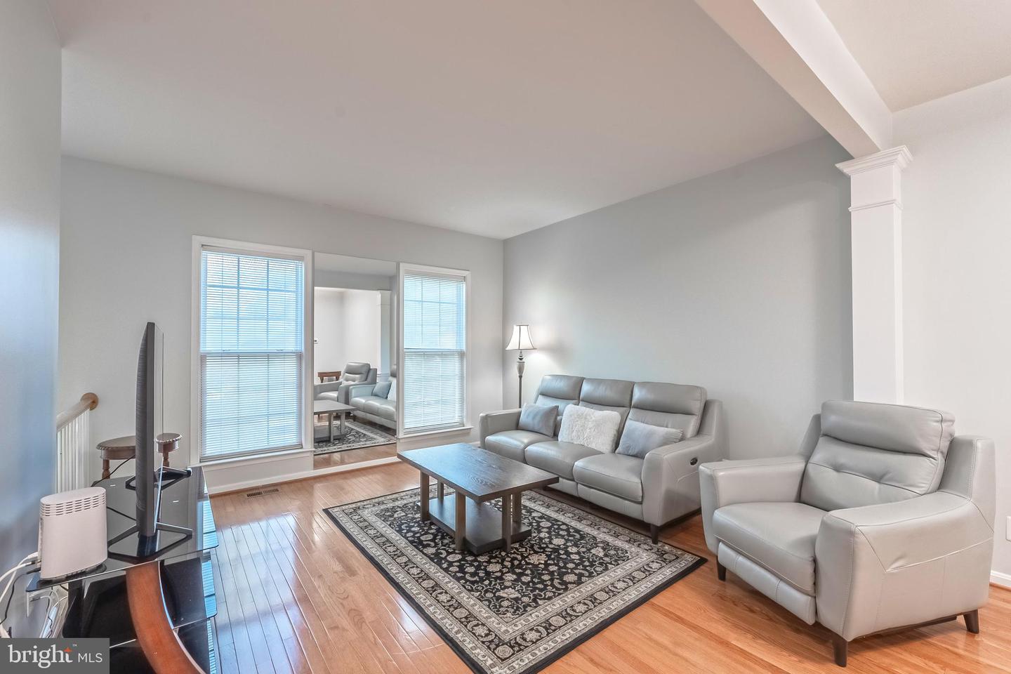 5280 JULE STAR DR, CENTREVILLE, Virginia 20120, 4 Bedrooms Bedrooms, ,3 BathroomsBathrooms,Residential,For sale,5280 JULE STAR DR,VAFX2270198 MLS # VAFX2270198