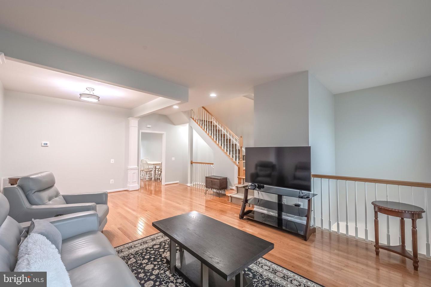 5280 JULE STAR DR, CENTREVILLE, Virginia 20120, 4 Bedrooms Bedrooms, ,3 BathroomsBathrooms,Residential,For sale,5280 JULE STAR DR,VAFX2270198 MLS # VAFX2270198