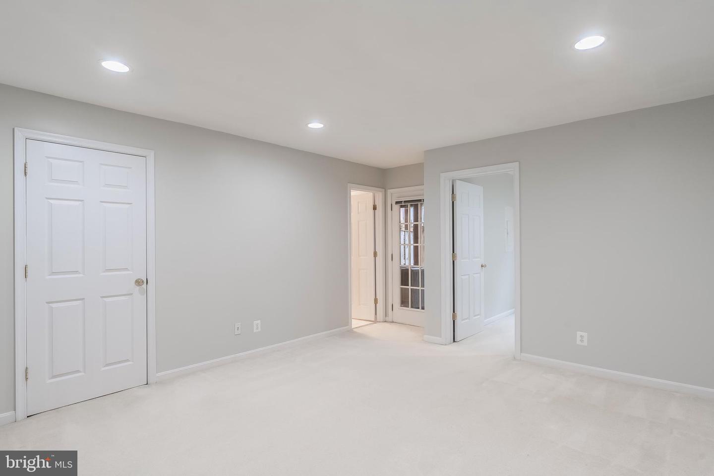 5280 JULE STAR DR, CENTREVILLE, Virginia 20120, 4 Bedrooms Bedrooms, ,3 BathroomsBathrooms,Residential,For sale,5280 JULE STAR DR,VAFX2270198 MLS # VAFX2270198