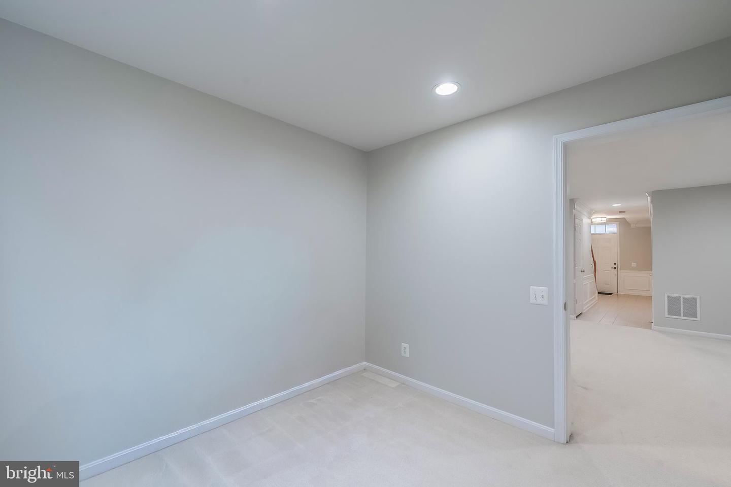 5280 JULE STAR DR, CENTREVILLE, Virginia 20120, 4 Bedrooms Bedrooms, ,3 BathroomsBathrooms,Residential,For sale,5280 JULE STAR DR,VAFX2270198 MLS # VAFX2270198