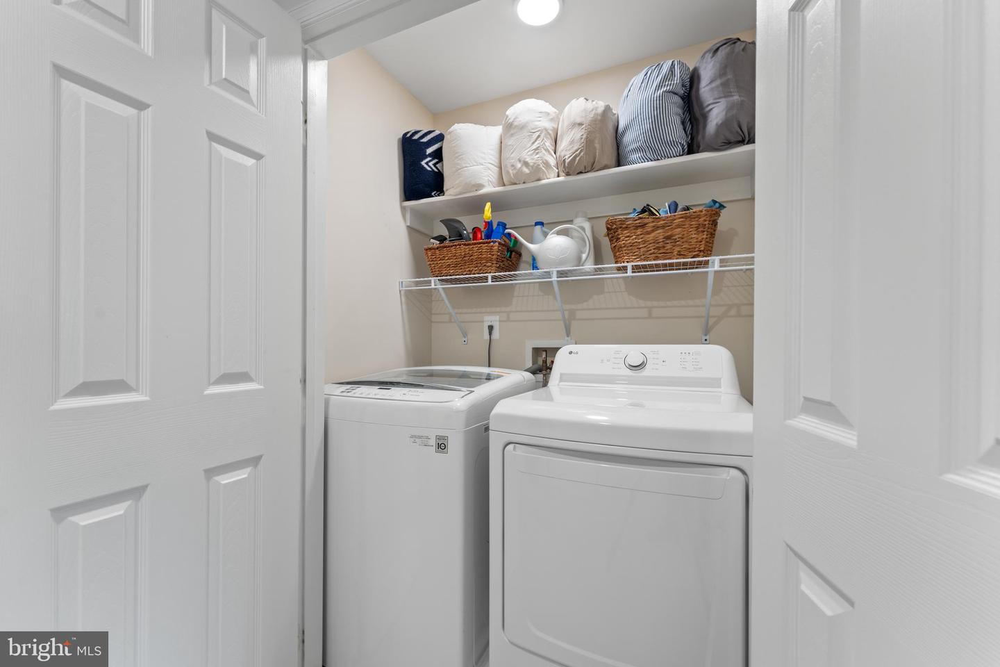 1613 CHARLES ST, FREDERICKSBURG, Virginia 22401, 4 Bedrooms Bedrooms, ,3 BathroomsBathrooms,Residential,For sale,1613 CHARLES ST,VAFB2009054 MLS # VAFB2009054