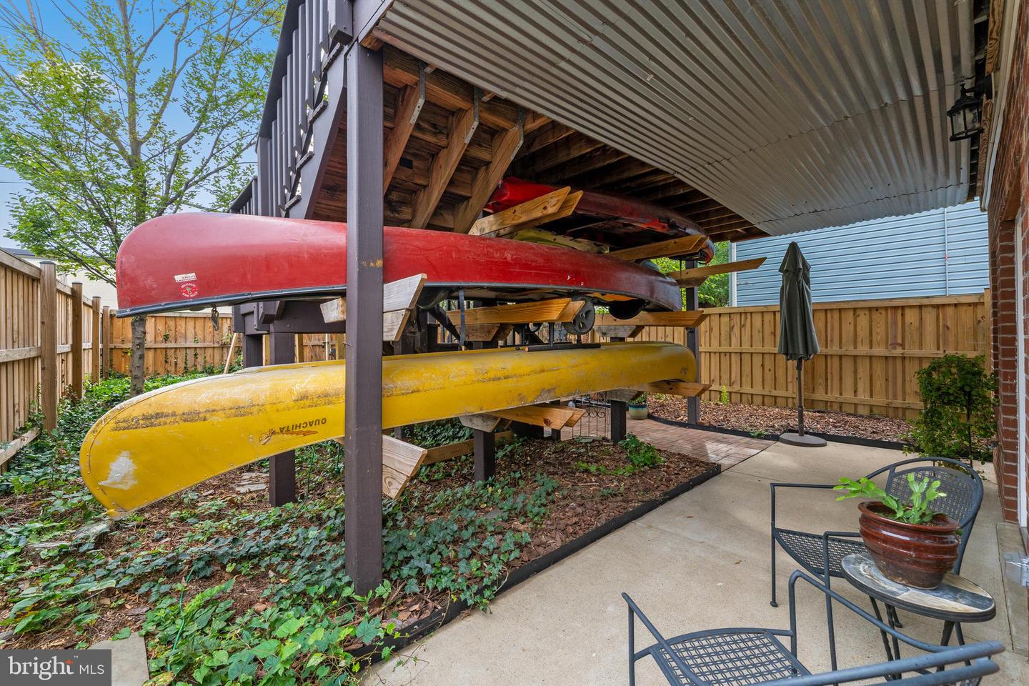 1613 CHARLES ST, FREDERICKSBURG, Virginia 22401, 4 Bedrooms Bedrooms, ,3 BathroomsBathrooms,Residential,For sale,1613 CHARLES ST,VAFB2009054 MLS # VAFB2009054