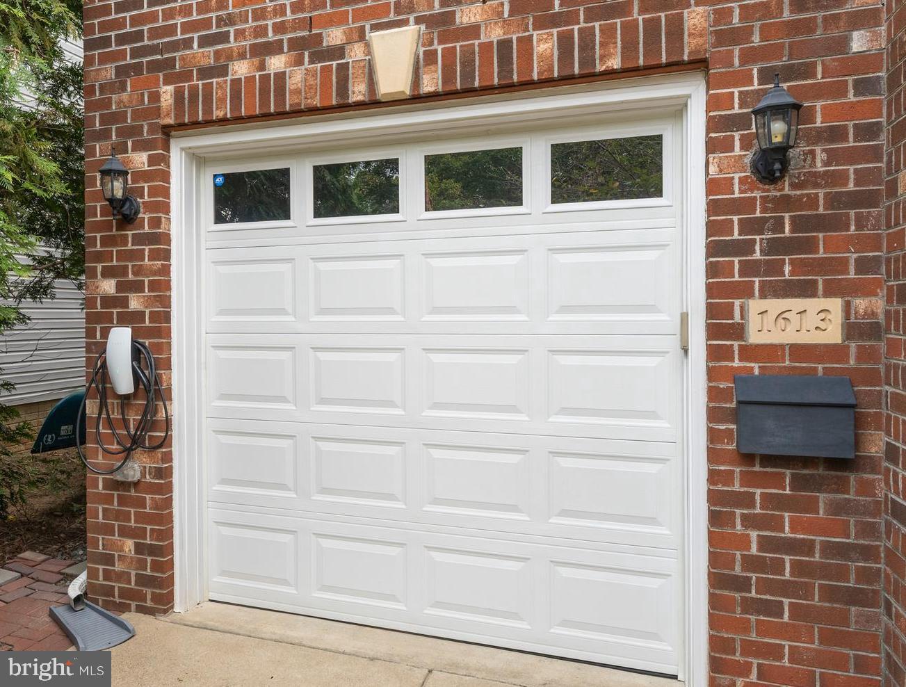 1613 CHARLES ST, FREDERICKSBURG, Virginia 22401, 4 Bedrooms Bedrooms, ,3 BathroomsBathrooms,Residential,For sale,1613 CHARLES ST,VAFB2009054 MLS # VAFB2009054