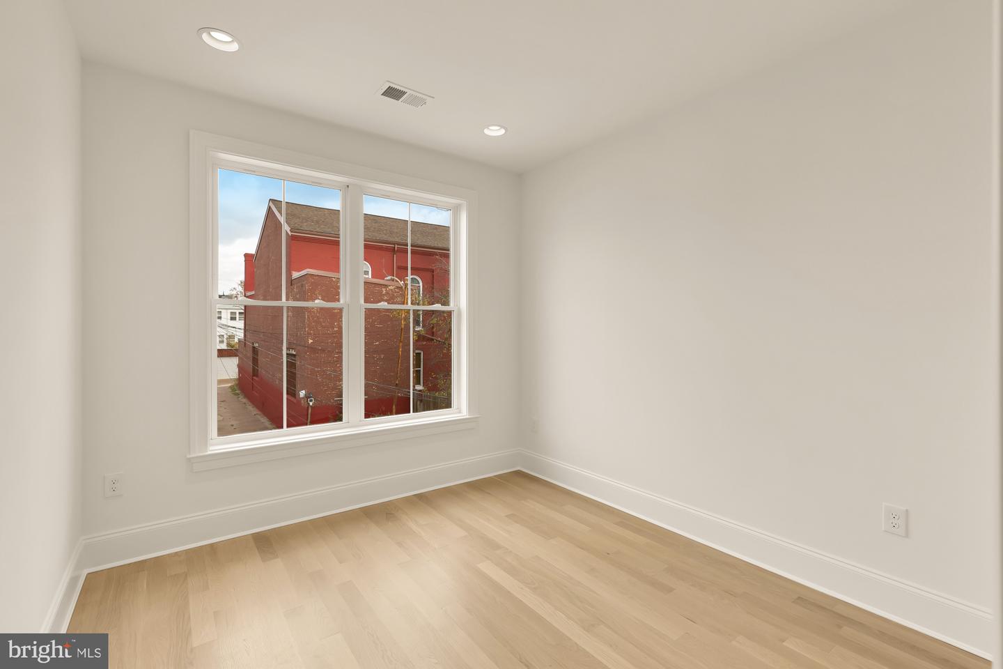 1010 I ST NE, WASHINGTON, District Of Columbia 20002, 4 Bedrooms Bedrooms, ,3 BathroomsBathrooms,Residential,For sale,1010 I ST NE,DCDC2225304 MLS # DCDC2225304 1010 I ST NE, WASHINGTON, District Of Columbia 20002, 4 Bedrooms Bedrooms, ,3 BathroomsBathrooms,Residential,For sale,1010 I ST NE,DCDC2225304 MLS # DCDC2225304