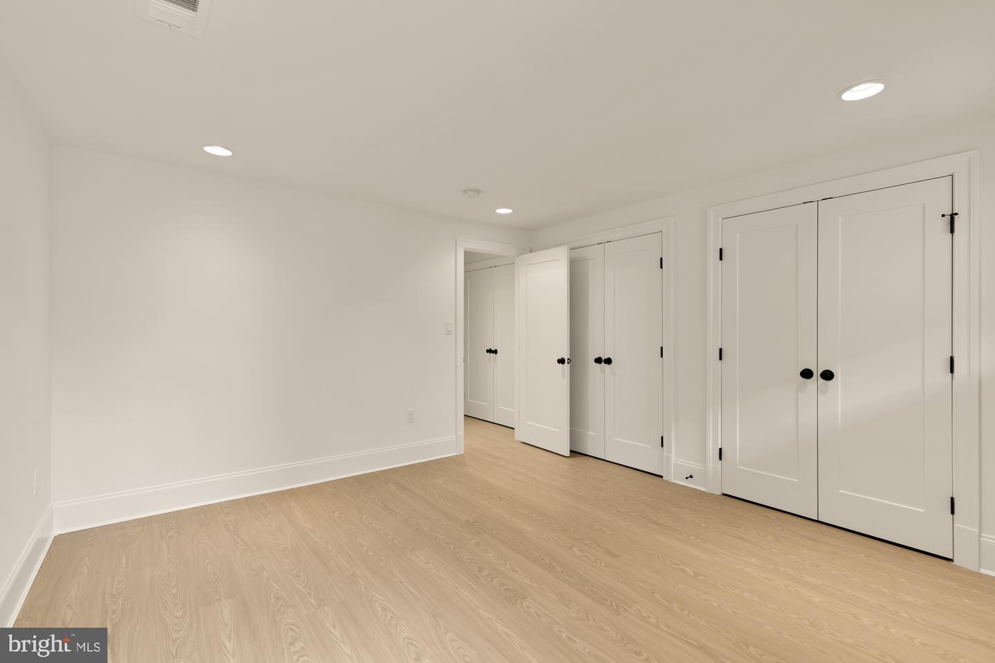 1010 I ST NE, WASHINGTON, District Of Columbia 20002, 4 Bedrooms Bedrooms, ,3 BathroomsBathrooms,Residential,For sale,1010 I ST NE,DCDC2225304 MLS # DCDC2225304 1010 I ST NE, WASHINGTON, District Of Columbia 20002, 4 Bedrooms Bedrooms, ,3 BathroomsBathrooms,Residential,For sale,1010 I ST NE,DCDC2225304 MLS # DCDC2225304