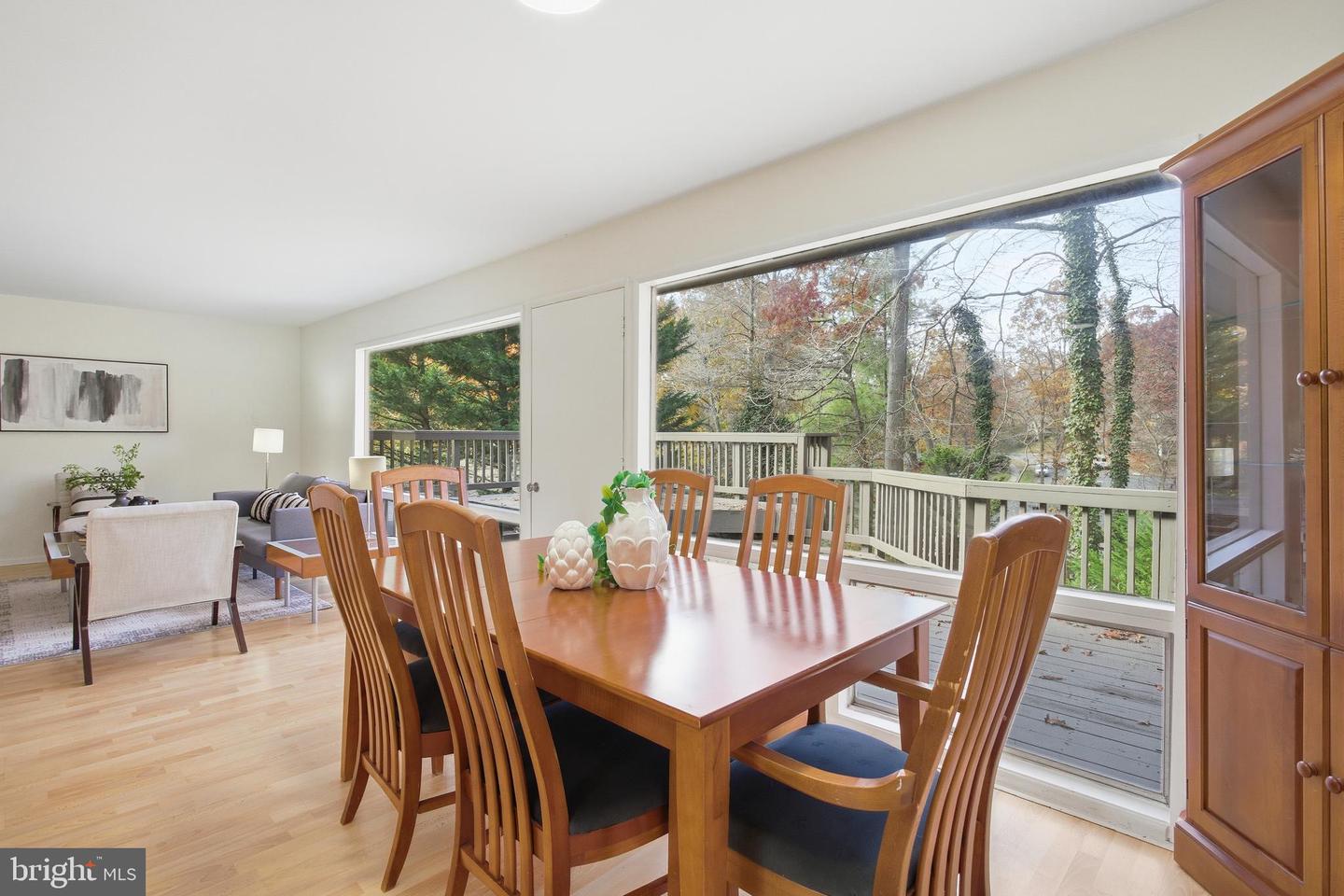 4024 IVA LN, ANNANDALE, Virginia 22003, 4 Bedrooms Bedrooms, ,3 BathroomsBathrooms,Residential,For sale,4024 IVA LN,VAFX2272712 MLS # VAFX2272712