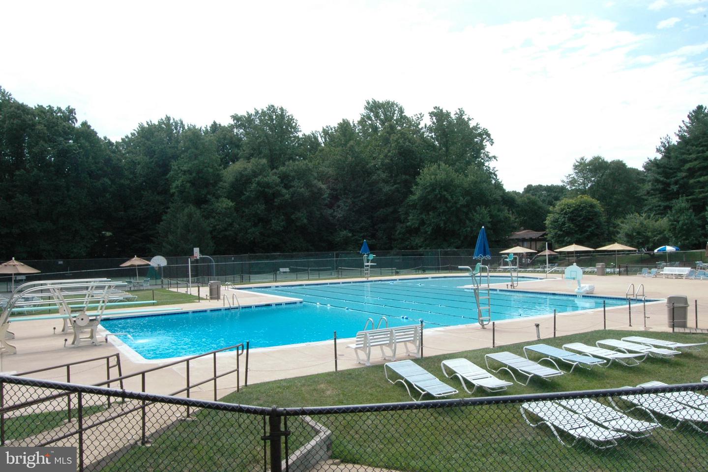 4024 IVA LN, ANNANDALE, Virginia 22003, 4 Bedrooms Bedrooms, ,3 BathroomsBathrooms,Residential,For sale,4024 IVA LN,VAFX2272712 MLS # VAFX2272712