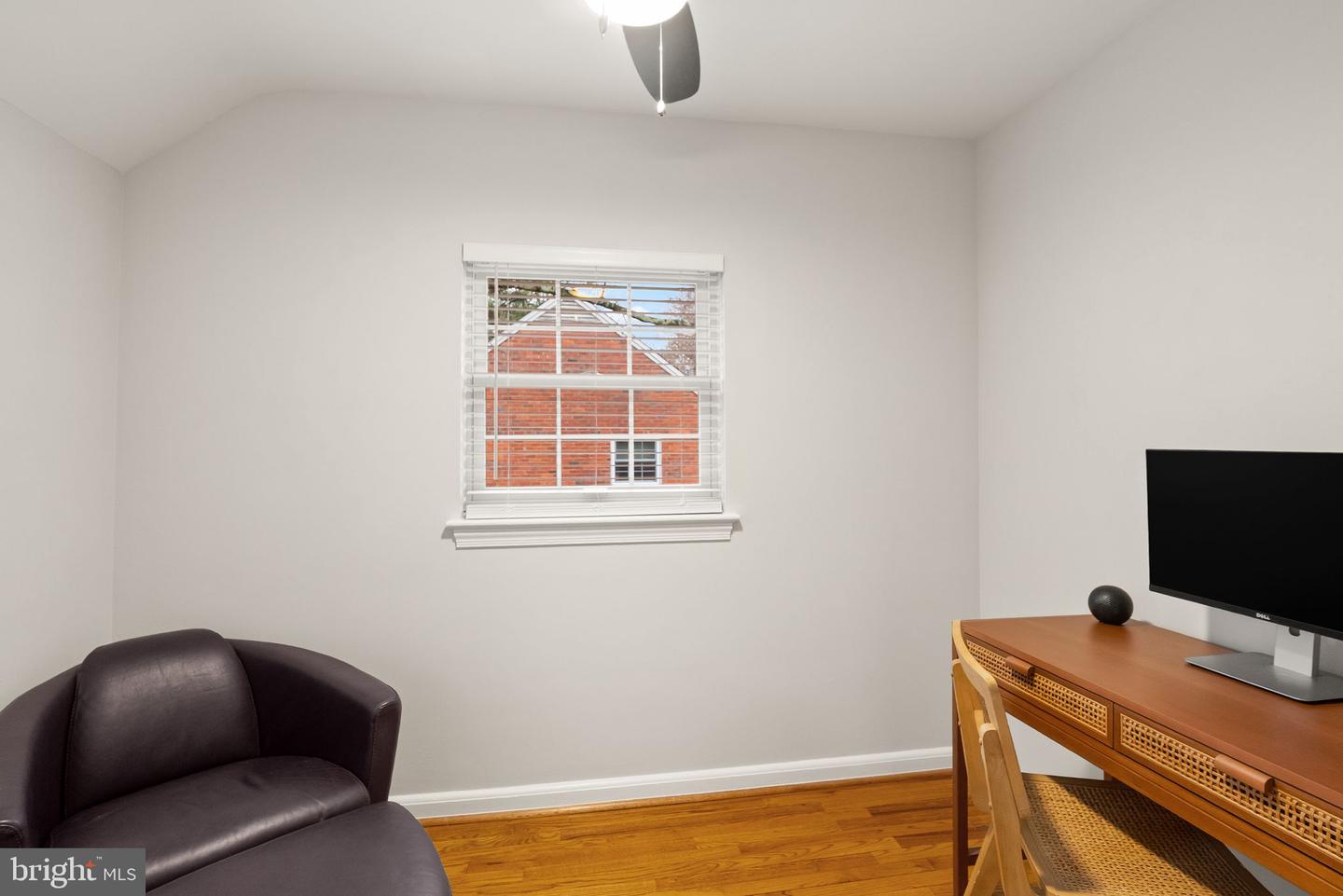 217 N EMERSON ST, ARLINGTON, Virginia 22203, 3 Bedrooms Bedrooms, 11 Rooms Rooms,2 BathroomsBathrooms,Residential,For sale,217 N EMERSON ST,VAAR2064628 MLS # VAAR2064628