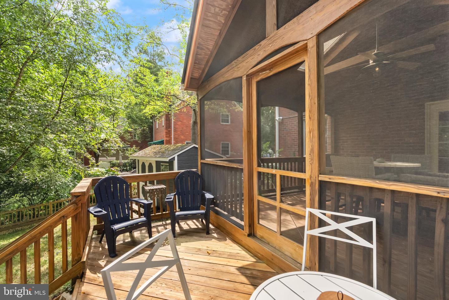 217 N EMERSON ST, ARLINGTON, Virginia 22203, 3 Bedrooms Bedrooms, 11 Rooms Rooms,2 BathroomsBathrooms,Residential,For sale,217 N EMERSON ST,VAAR2064628 MLS # VAAR2064628