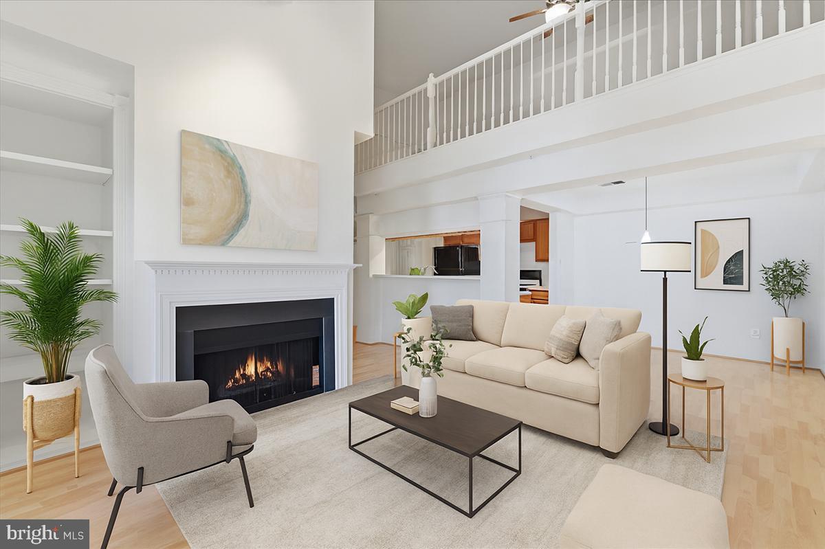 20419 RIVERBEND SQ #301, STERLING, Virginia 20165, 2 Bedrooms Bedrooms, ,2 BathroomsBathrooms,Residential,For sale,20419 RIVERBEND SQ #301,VALO2108762 MLS # VALO2108762