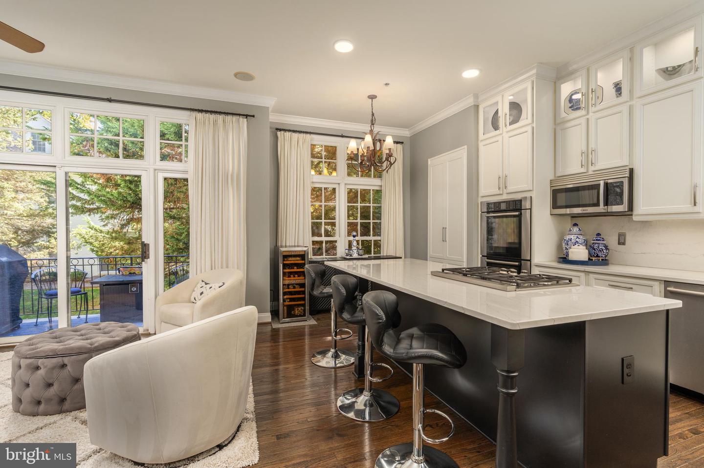 7486 CARRIAGE HILLS DR, MCLEAN, Virginia 22102, 3 Bedrooms Bedrooms, ,3 BathroomsBathrooms,Residential,For sale,7486 CARRIAGE HILLS DR,VAFX2274960 MLS # VAFX2274960 7486 CARRIAGE HILLS DR, MCLEAN, Virginia 22102, 3 Bedrooms Bedrooms, ,3 BathroomsBathrooms,Residential,For sale,7486 CARRIAGE HILLS DR,VAFX2274960 MLS # VAFX2274960