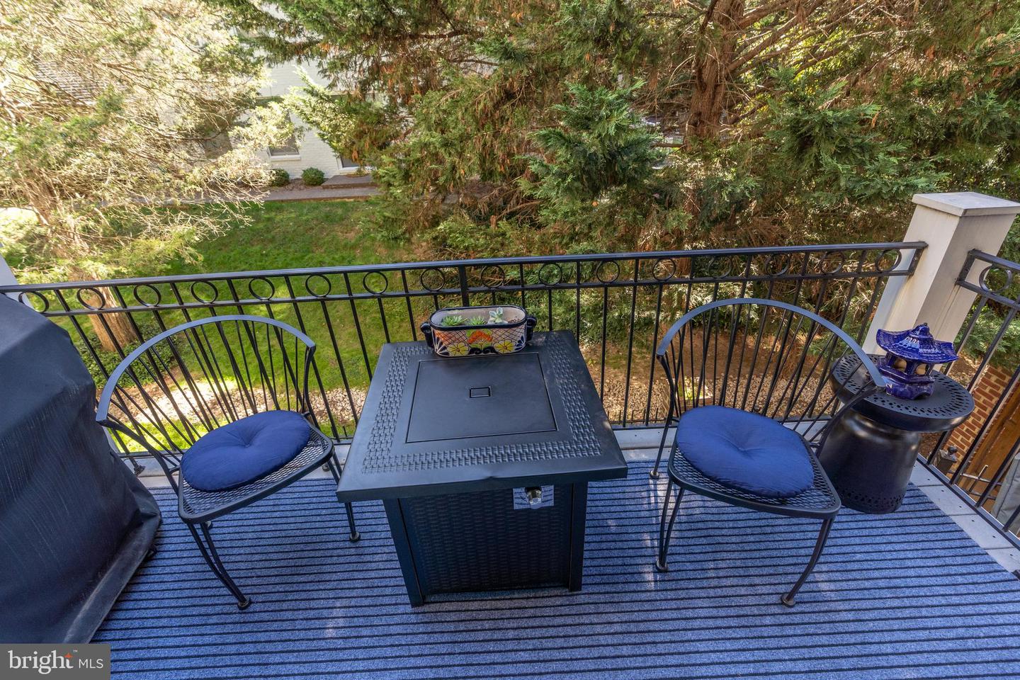 7486 CARRIAGE HILLS DR, MCLEAN, Virginia 22102, 3 Bedrooms Bedrooms, ,3 BathroomsBathrooms,Residential,For sale,7486 CARRIAGE HILLS DR,VAFX2274960 MLS # VAFX2274960 7486 CARRIAGE HILLS DR, MCLEAN, Virginia 22102, 3 Bedrooms Bedrooms, ,3 BathroomsBathrooms,Residential,For sale,7486 CARRIAGE HILLS DR,VAFX2274960 MLS # VAFX2274960