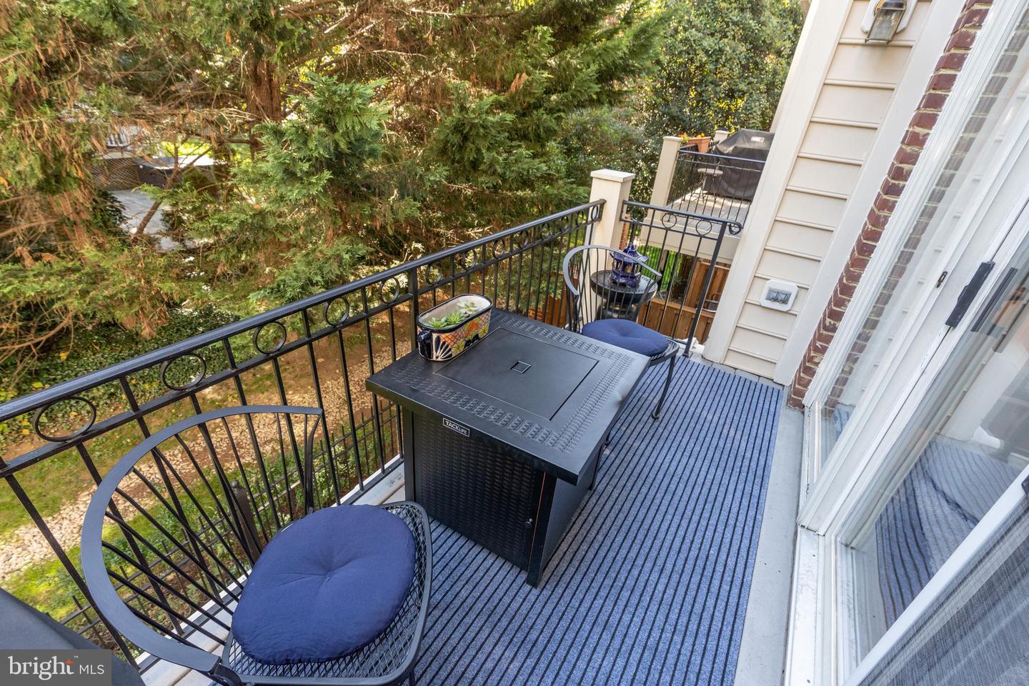 7486 CARRIAGE HILLS DR, MCLEAN, Virginia 22102, 3 Bedrooms Bedrooms, ,3 BathroomsBathrooms,Residential,For sale,7486 CARRIAGE HILLS DR,VAFX2274960 MLS # VAFX2274960 7486 CARRIAGE HILLS DR, MCLEAN, Virginia 22102, 3 Bedrooms Bedrooms, ,3 BathroomsBathrooms,Residential,For sale,7486 CARRIAGE HILLS DR,VAFX2274960 MLS # VAFX2274960