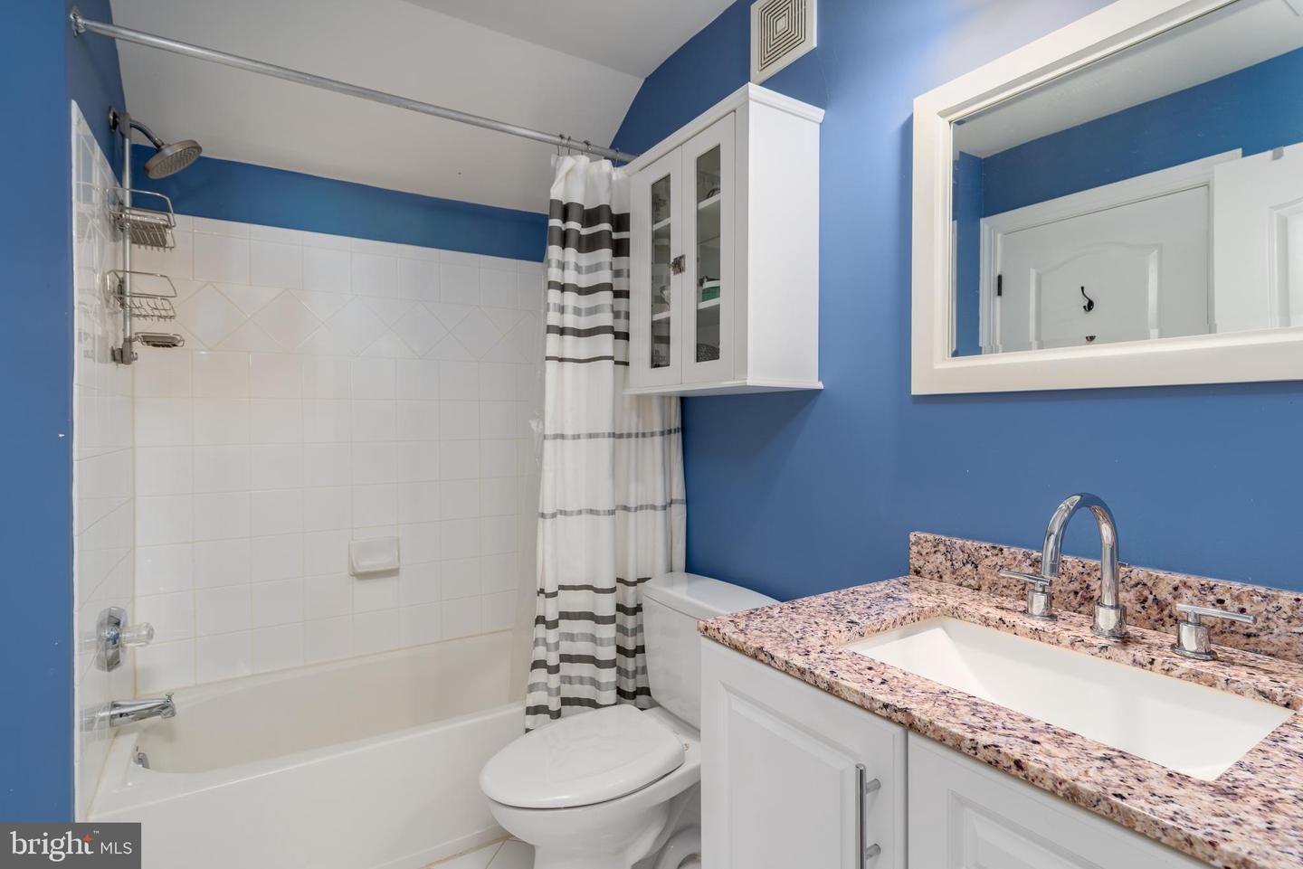 7486 CARRIAGE HILLS DR, MCLEAN, Virginia 22102, 3 Bedrooms Bedrooms, ,3 BathroomsBathrooms,Residential,For sale,7486 CARRIAGE HILLS DR,VAFX2274960 MLS # VAFX2274960 7486 CARRIAGE HILLS DR, MCLEAN, Virginia 22102, 3 Bedrooms Bedrooms, ,3 BathroomsBathrooms,Residential,For sale,7486 CARRIAGE HILLS DR,VAFX2274960 MLS # VAFX2274960