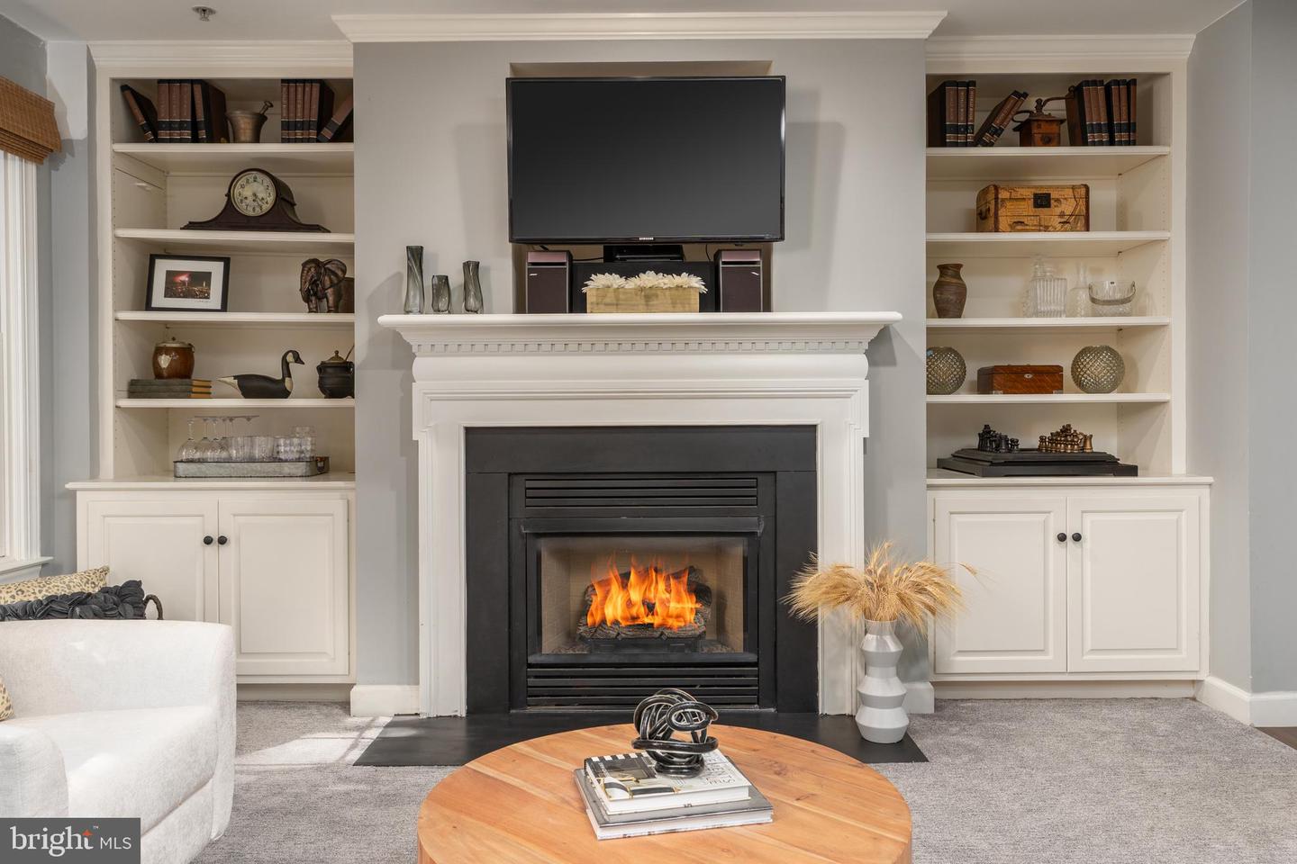 7486 CARRIAGE HILLS DR, MCLEAN, Virginia 22102, 3 Bedrooms Bedrooms, ,3 BathroomsBathrooms,Residential,For sale,7486 CARRIAGE HILLS DR,VAFX2274960 MLS # VAFX2274960 7486 CARRIAGE HILLS DR, MCLEAN, Virginia 22102, 3 Bedrooms Bedrooms, ,3 BathroomsBathrooms,Residential,For sale,7486 CARRIAGE HILLS DR,VAFX2274960 MLS # VAFX2274960