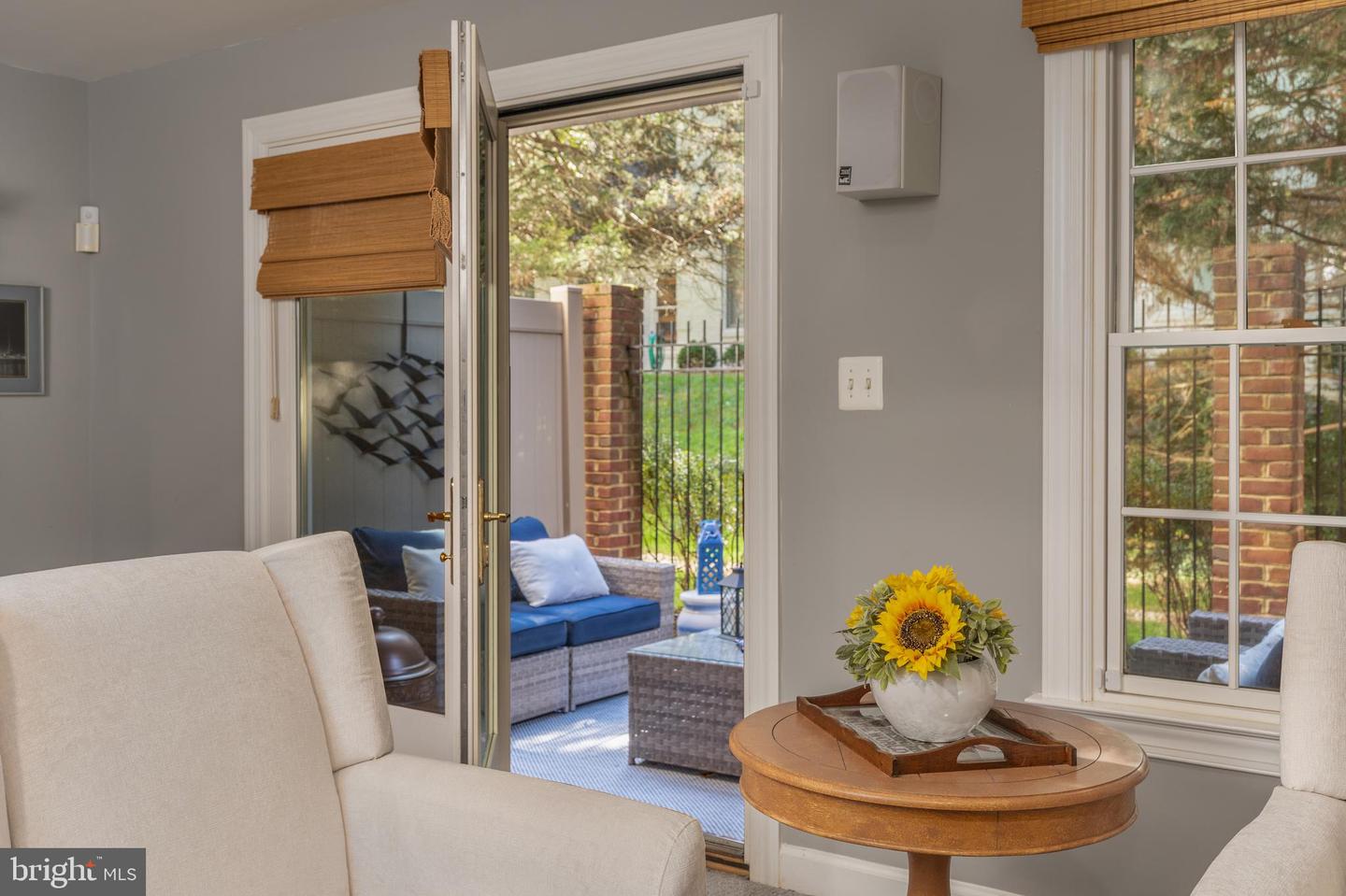 7486 CARRIAGE HILLS DR, MCLEAN, Virginia 22102, 3 Bedrooms Bedrooms, ,3 BathroomsBathrooms,Residential,For sale,7486 CARRIAGE HILLS DR,VAFX2274960 MLS # VAFX2274960 7486 CARRIAGE HILLS DR, MCLEAN, Virginia 22102, 3 Bedrooms Bedrooms, ,3 BathroomsBathrooms,Residential,For sale,7486 CARRIAGE HILLS DR,VAFX2274960 MLS # VAFX2274960