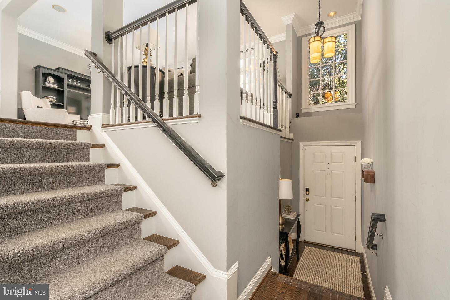 7486 CARRIAGE HILLS DR, MCLEAN, Virginia 22102, 3 Bedrooms Bedrooms, ,3 BathroomsBathrooms,Residential,For sale,7486 CARRIAGE HILLS DR,VAFX2274960 MLS # VAFX2274960 7486 CARRIAGE HILLS DR, MCLEAN, Virginia 22102, 3 Bedrooms Bedrooms, ,3 BathroomsBathrooms,Residential,For sale,7486 CARRIAGE HILLS DR,VAFX2274960 MLS # VAFX2274960