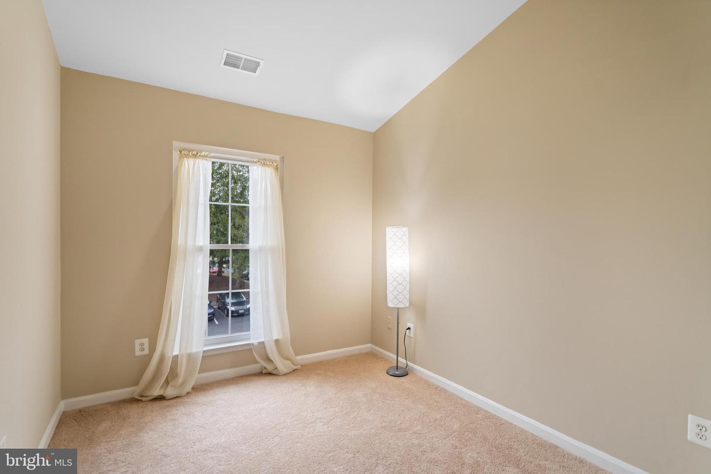 9656 BEDDER STONE PL, BRISTOW, Virginia 20136, 3 Bedrooms Bedrooms, ,2 BathroomsBathrooms,Residential,For sale,9656 BEDDER STONE PL,VAPW2106198 MLS # VAPW2106198