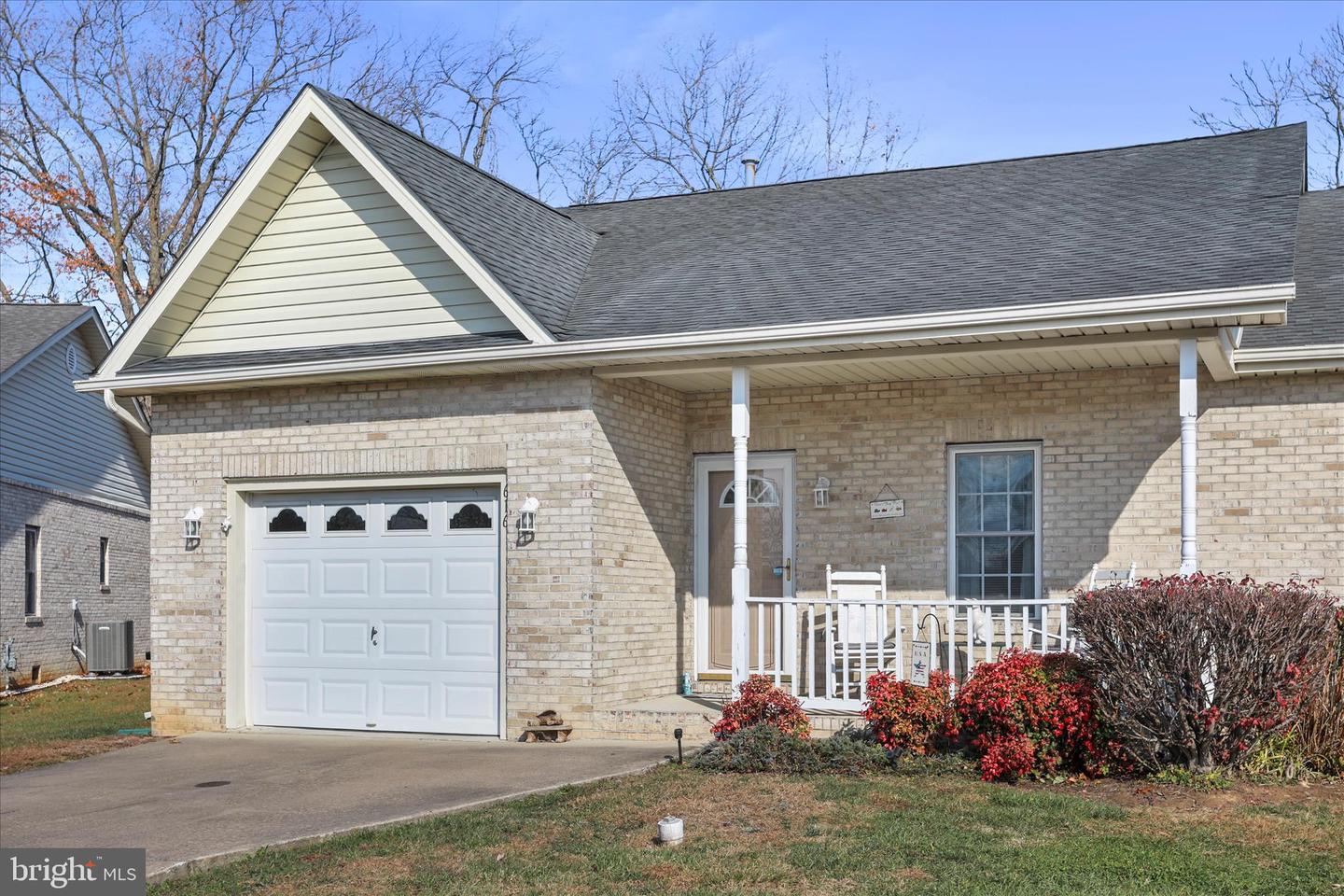 616 ALLEGHENY CIR, WOODSTOCK, Virginia 22664, 2 Bedrooms Bedrooms, ,2 BathroomsBathrooms,Residential,For sale,616 ALLEGHENY CIR,VASH2012872 MLS # VASH2012872