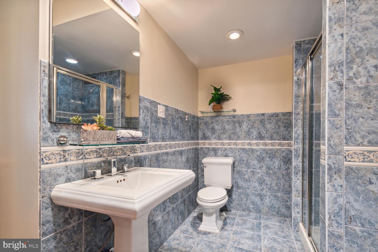 2475 VIRGINIA AVE NW #721, WASHINGTON, District Of Columbia 20037, 3 Bedrooms Bedrooms, ,2 BathroomsBathrooms,Residential,For sale,2475 VIRGINIA AVE NW #721,DCDC2229670 MLS # DCDC2229670