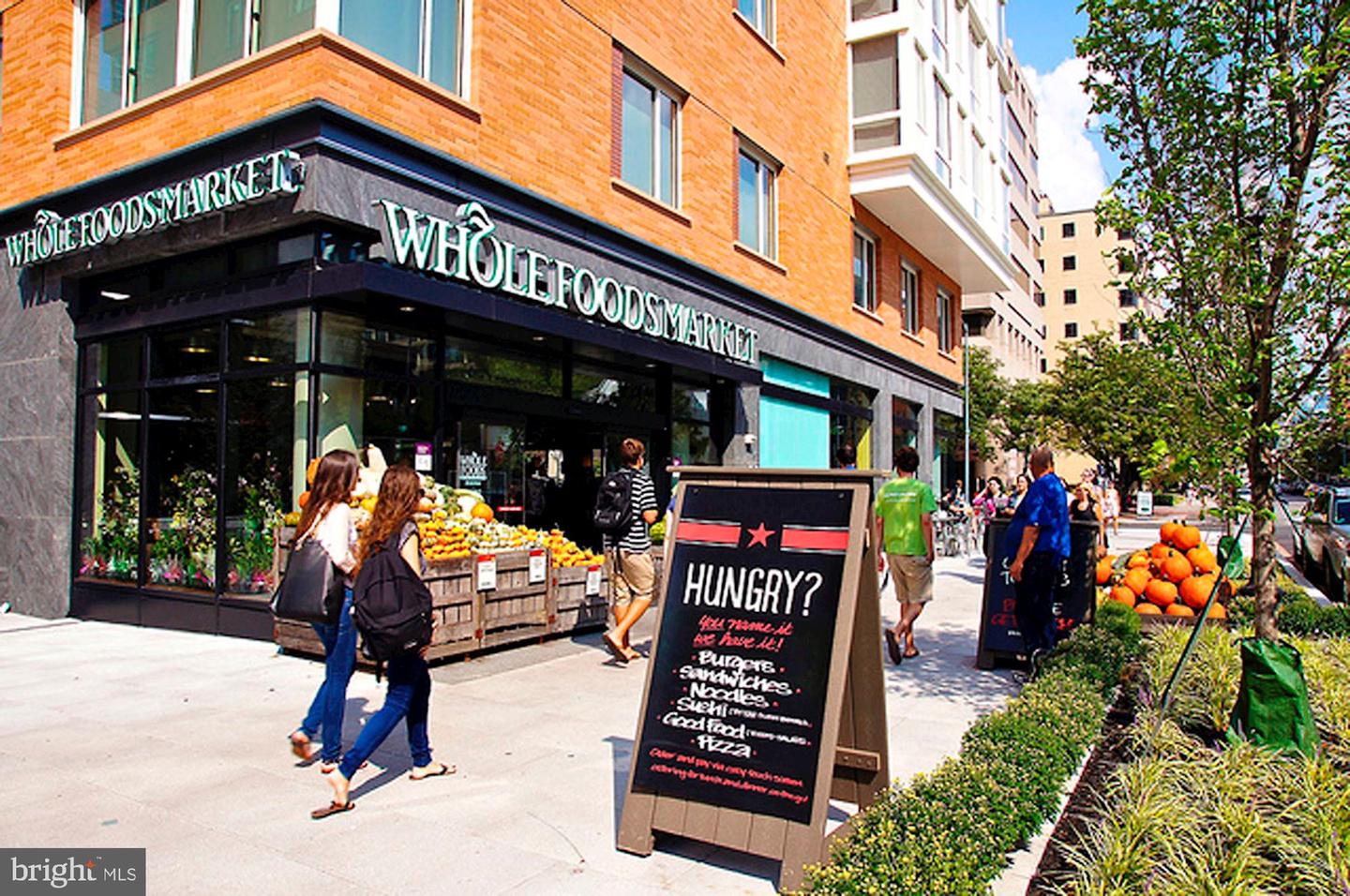 2475 VIRGINIA AVE NW #721, WASHINGTON, District Of Columbia 20037, 3 Bedrooms Bedrooms, ,2 BathroomsBathrooms,Residential,For sale,2475 VIRGINIA AVE NW #721,DCDC2229670 MLS # DCDC2229670