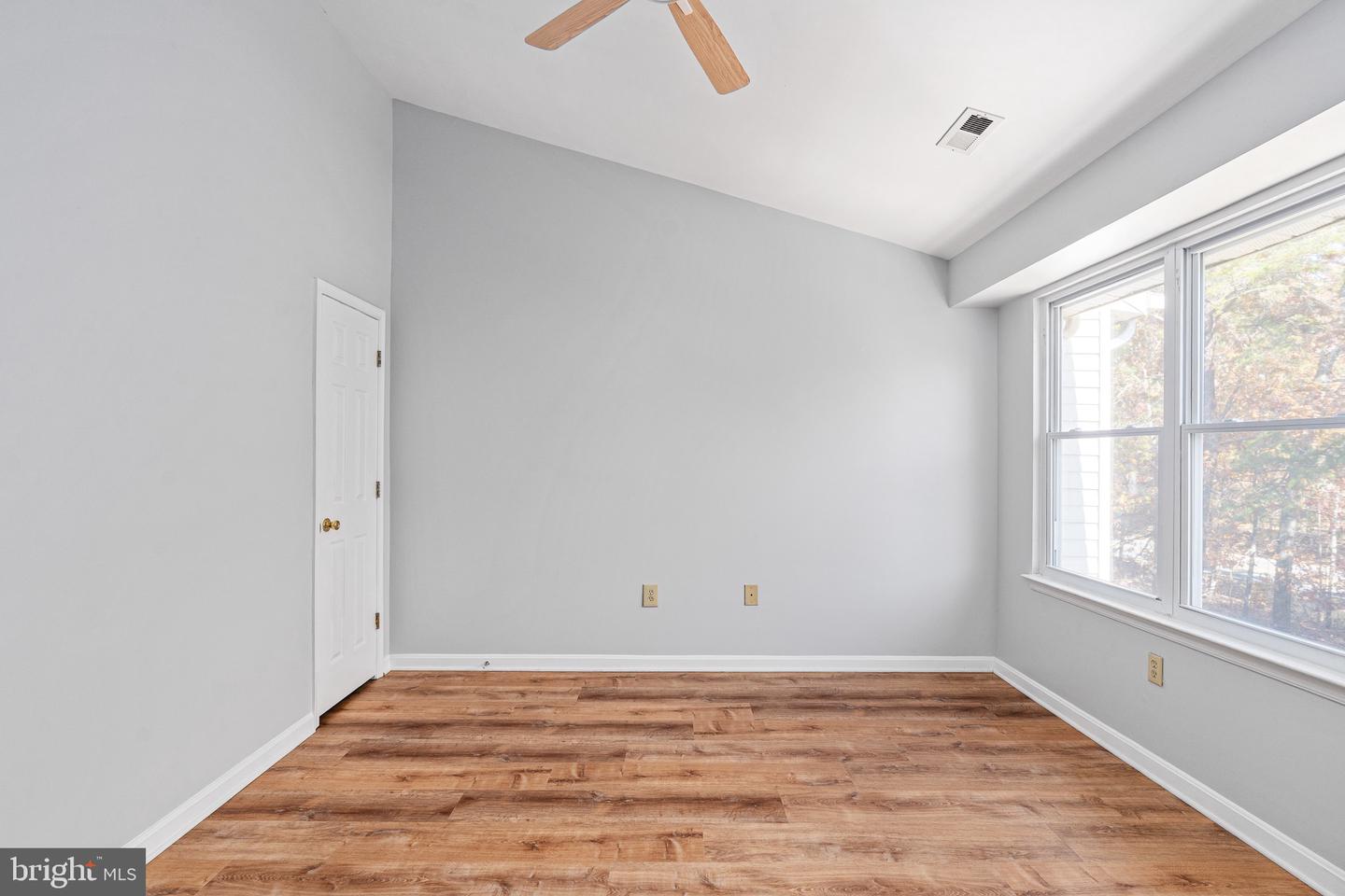 11209 KINGS CREST CT, FREDERICKSBURG, Virginia 22407, 2 Bedrooms Bedrooms, ,2 BathroomsBathrooms,Residential,For sale,11209 KINGS CREST CT,VASP2037326 MLS # VASP2037326