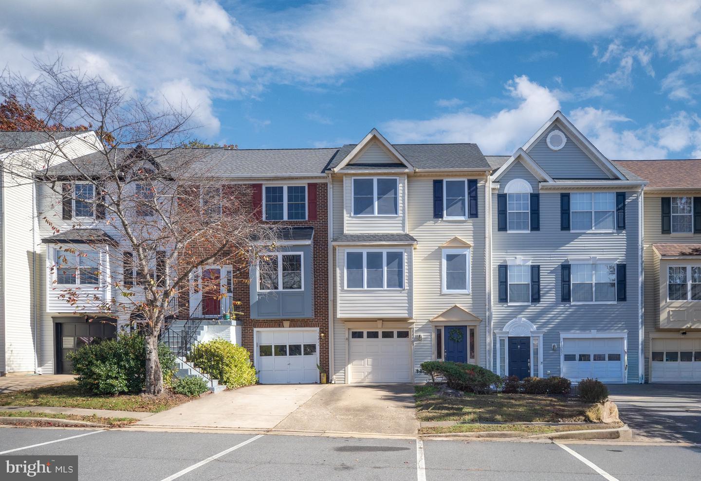 11209 KINGS CREST CT, FREDERICKSBURG, Virginia 22407, 2 Bedrooms Bedrooms, ,2 BathroomsBathrooms,Residential,For sale,11209 KINGS CREST CT,VASP2037326 MLS # VASP2037326