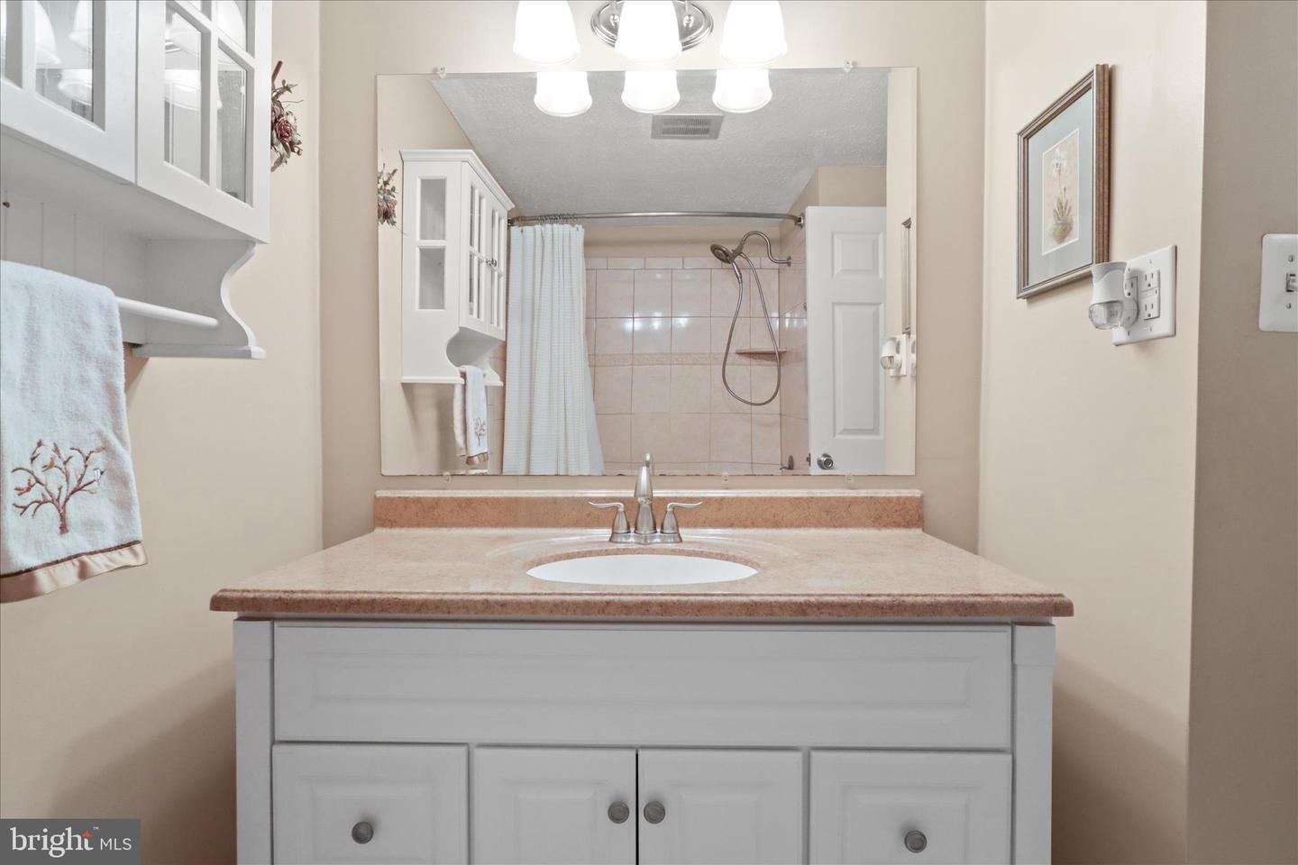 5405 DUNSMORE RD, ALEXANDRIA, Virginia 22315, 4 Bedrooms Bedrooms, ,3 BathroomsBathrooms,Residential,For sale,5405 DUNSMORE RD,VAFX2277408 MLS # VAFX2277408