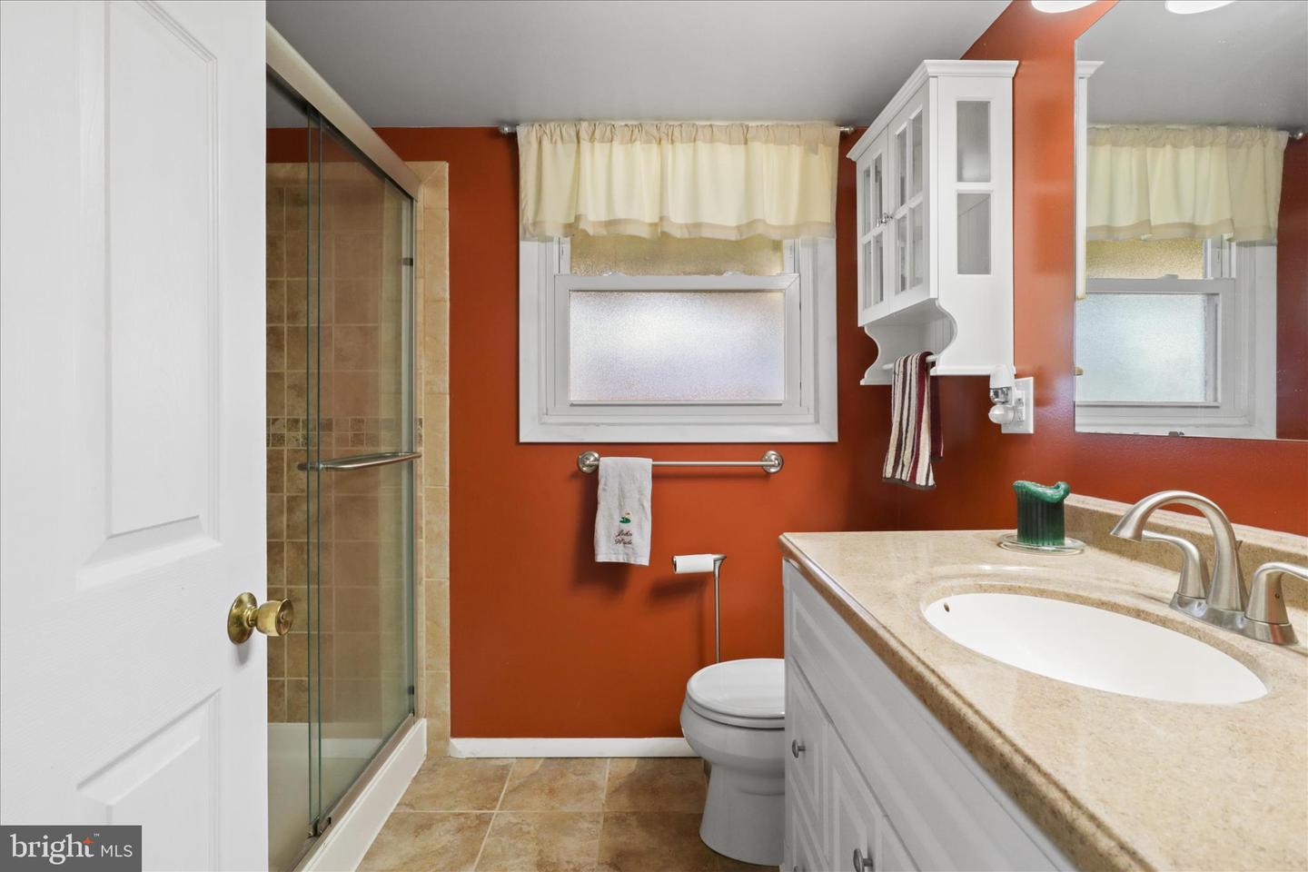 5405 DUNSMORE RD, ALEXANDRIA, Virginia 22315, 4 Bedrooms Bedrooms, ,3 BathroomsBathrooms,Residential,For sale,5405 DUNSMORE RD,VAFX2277408 MLS # VAFX2277408