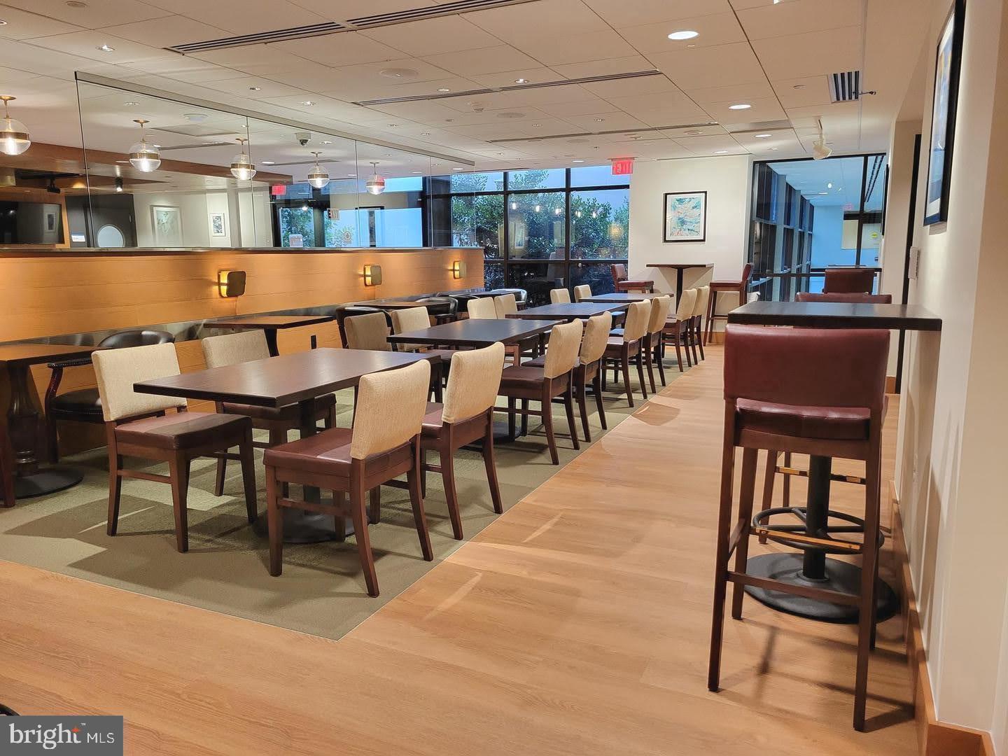 5902 MOUNT EAGLE DR #801, ALEXANDRIA, Virginia 22303, 2 Bedrooms Bedrooms, ,2 BathroomsBathrooms,Residential,For sale,5902 MOUNT EAGLE DR #801,VAFX2277422 MLS # VAFX2277422