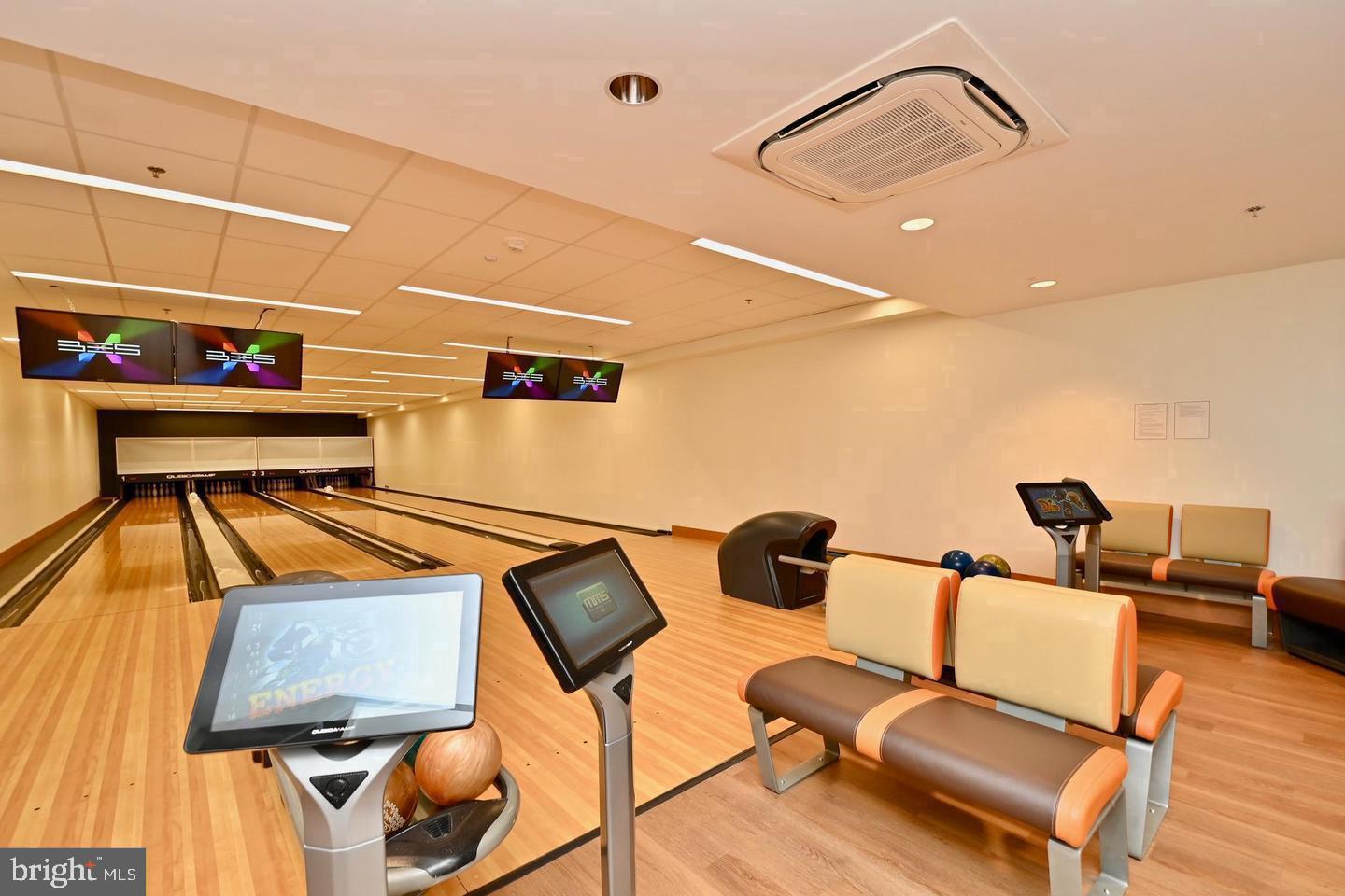 5902 MOUNT EAGLE DR #801, ALEXANDRIA, Virginia 22303, 2 Bedrooms Bedrooms, ,2 BathroomsBathrooms,Residential,For sale,5902 MOUNT EAGLE DR #801,VAFX2277422 MLS # VAFX2277422