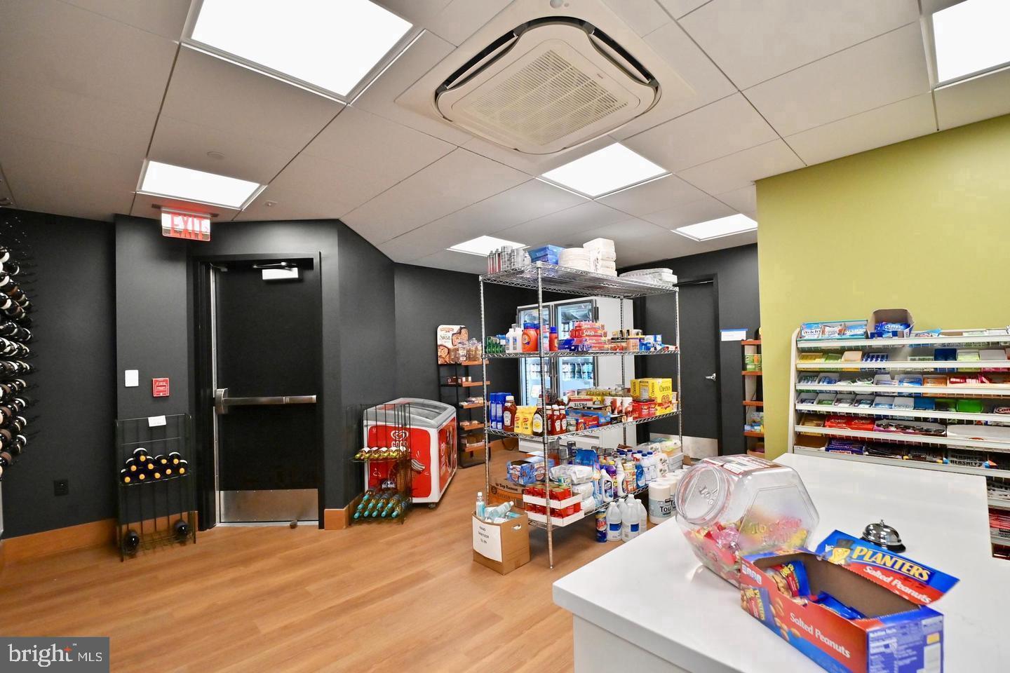 5902 MOUNT EAGLE DR #801, ALEXANDRIA, Virginia 22303, 2 Bedrooms Bedrooms, ,2 BathroomsBathrooms,Residential,For sale,5902 MOUNT EAGLE DR #801,VAFX2277422 MLS # VAFX2277422