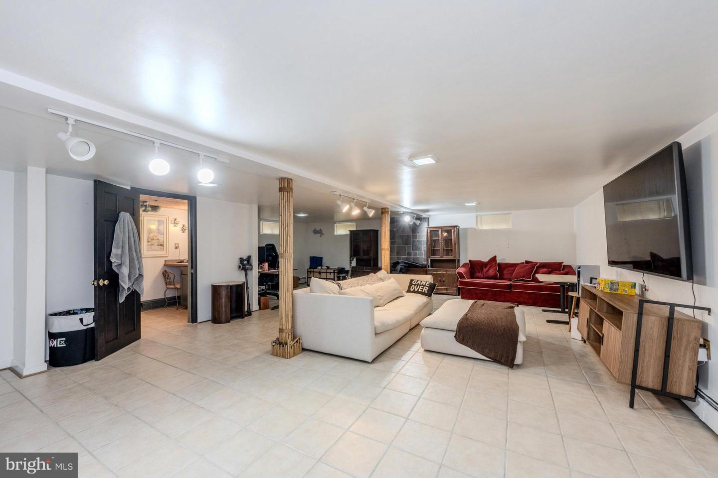 1329 DEVILS REACH RD, WOODBRIDGE, Virginia 22192, 3 Bedrooms Bedrooms, ,2 BathroomsBathrooms,Residential,For sale,1329 DEVILS REACH RD,VAPW2107254 MLS # VAPW2107254