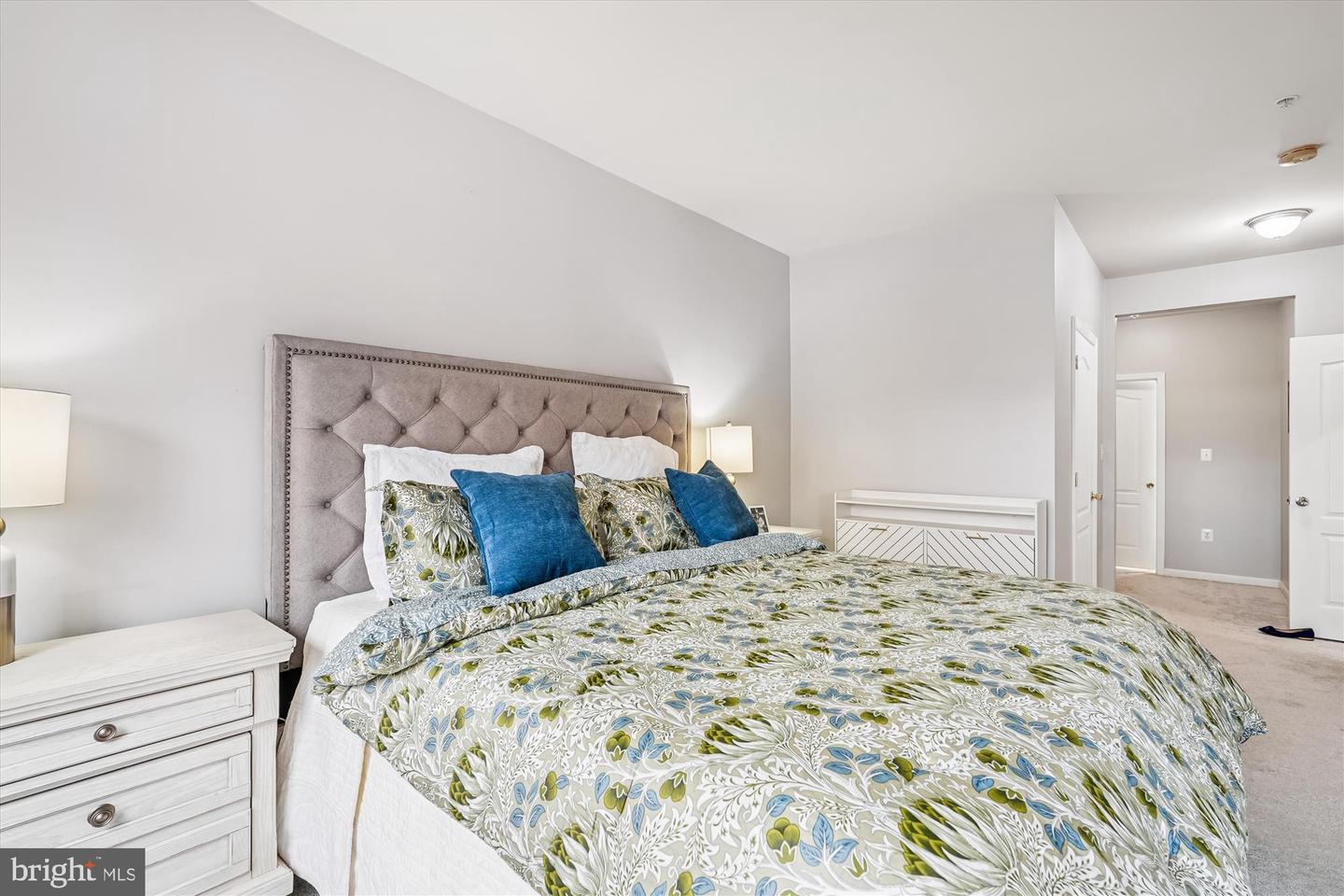 9722 HOLMES PL #203, MANASSAS PARK, Virginia 20111, 2 Bedrooms Bedrooms, ,2 BathroomsBathrooms,Residential,For sale,9722 HOLMES PL #203,VAMP2003444 MLS # VAMP2003444