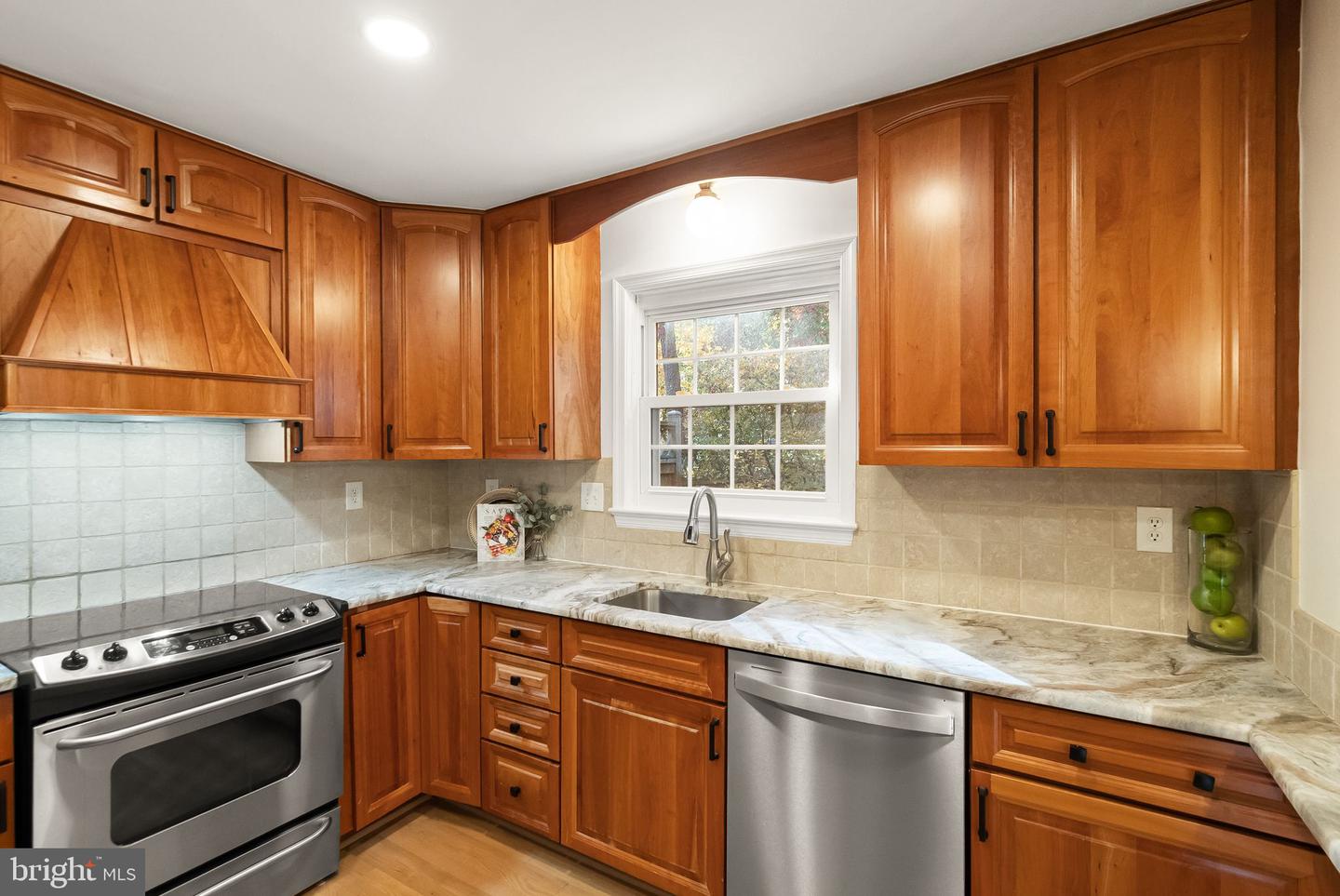 3146 CANTRELL LN, FAIRFAX, Virginia 22031, 3 Bedrooms Bedrooms, ,2 BathroomsBathrooms,Residential,For sale,3146 CANTRELL LN,VAFX2277950 MLS # VAFX2277950 3146 CANTRELL LN, FAIRFAX, Virginia 22031, 3 Bedrooms Bedrooms, ,2 BathroomsBathrooms,Residential,For sale,3146 CANTRELL LN,VAFX2277950 MLS # VAFX2277950