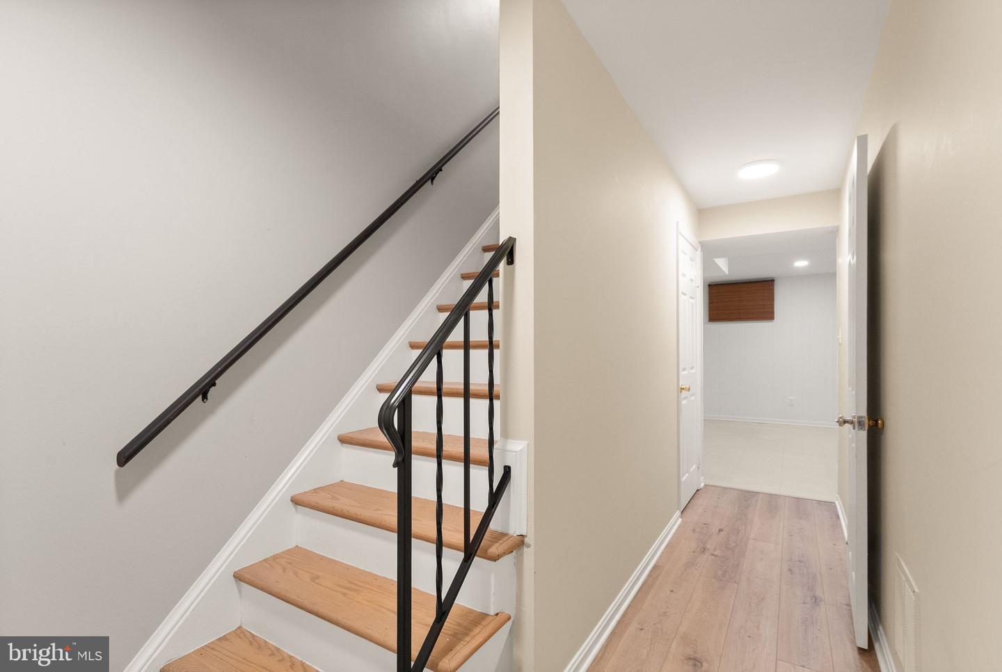 3146 CANTRELL LN, FAIRFAX, Virginia 22031, 3 Bedrooms Bedrooms, ,2 BathroomsBathrooms,Residential,For sale,3146 CANTRELL LN,VAFX2277950 MLS # VAFX2277950 3146 CANTRELL LN, FAIRFAX, Virginia 22031, 3 Bedrooms Bedrooms, ,2 BathroomsBathrooms,Residential,For sale,3146 CANTRELL LN,VAFX2277950 MLS # VAFX2277950