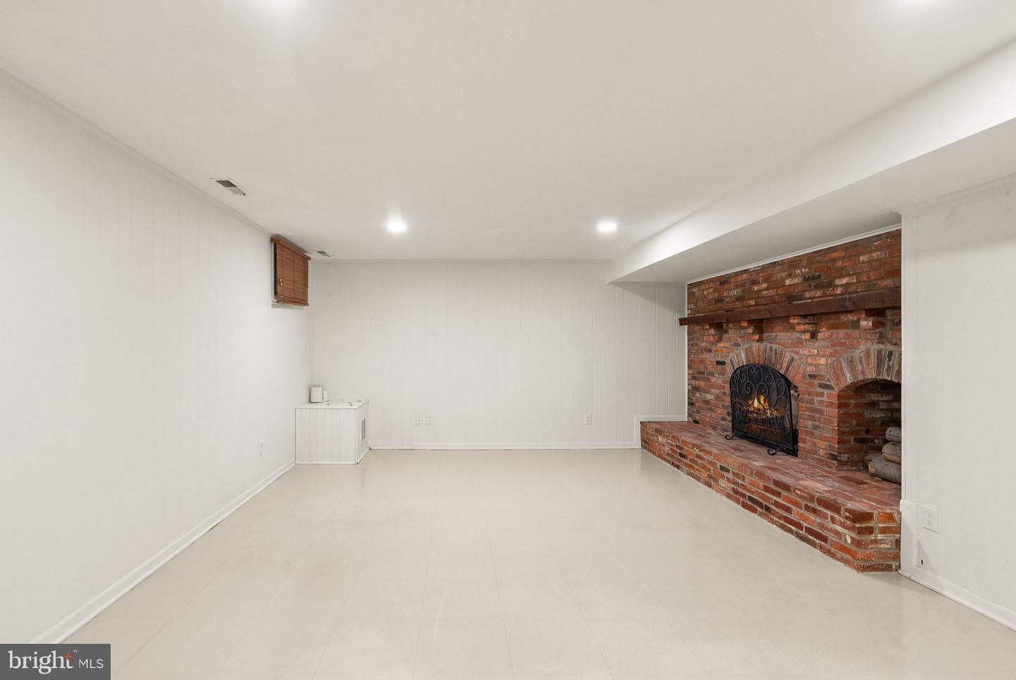 3146 CANTRELL LN, FAIRFAX, Virginia 22031, 3 Bedrooms Bedrooms, ,2 BathroomsBathrooms,Residential,For sale,3146 CANTRELL LN,VAFX2277950 MLS # VAFX2277950 3146 CANTRELL LN, FAIRFAX, Virginia 22031, 3 Bedrooms Bedrooms, ,2 BathroomsBathrooms,Residential,For sale,3146 CANTRELL LN,VAFX2277950 MLS # VAFX2277950