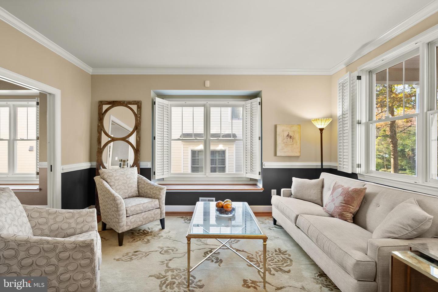 2839 MONROE ST, FALLS CHURCH, Virginia 22042, 5 Bedrooms Bedrooms, ,4 BathroomsBathrooms,Residential,For sale,2839 MONROE ST,VAFX2278214 MLS # VAFX2278214 2839 MONROE ST, FALLS CHURCH, Virginia 22042, 5 Bedrooms Bedrooms, ,4 BathroomsBathrooms,Residential,For sale,2839 MONROE ST,VAFX2278214 MLS # VAFX2278214