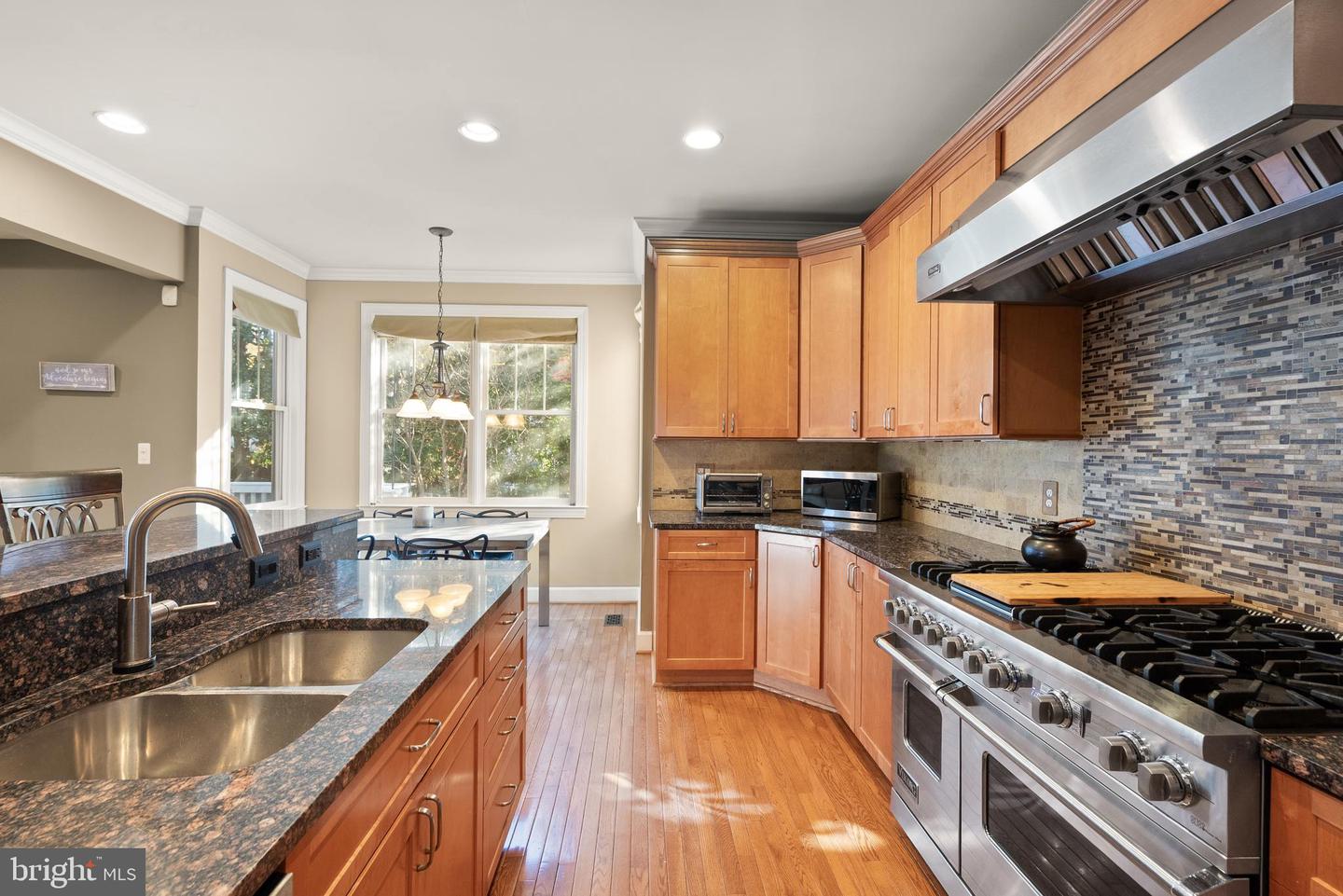 2839 MONROE ST, FALLS CHURCH, Virginia 22042, 5 Bedrooms Bedrooms, ,4 BathroomsBathrooms,Residential,For sale,2839 MONROE ST,VAFX2278214 MLS # VAFX2278214 2839 MONROE ST, FALLS CHURCH, Virginia 22042, 5 Bedrooms Bedrooms, ,4 BathroomsBathrooms,Residential,For sale,2839 MONROE ST,VAFX2278214 MLS # VAFX2278214