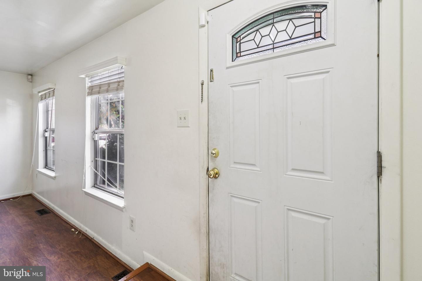 15037 CATALPA CT, WOODBRIDGE, Virginia 22193, 3 Bedrooms Bedrooms, ,2 BathroomsBathrooms,Residential,For sale,15037 CATALPA CT,VAPW2107494 MLS # VAPW2107494